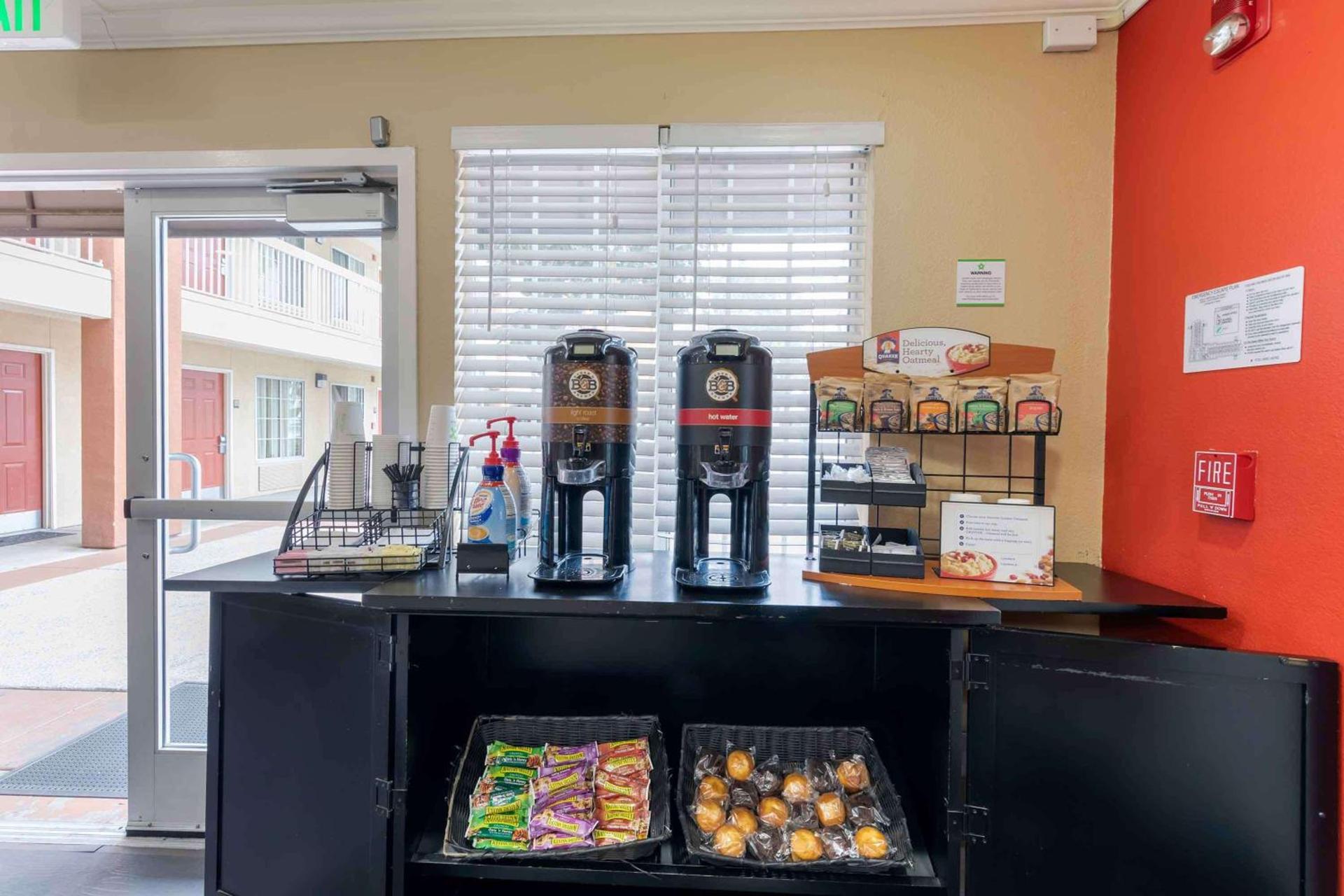Extended Stay America Suites - Orange County - Brea photo 9