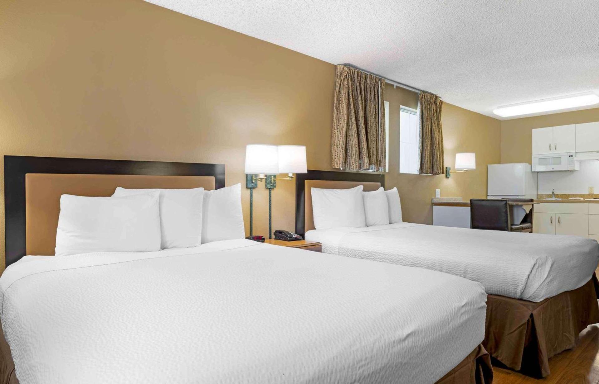 Extended Stay America Suites - San Diego - Fashion Valley photo 21