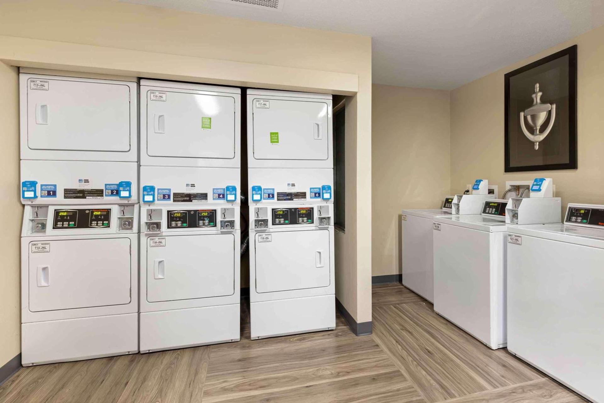Extended Stay America Select Suites - St Louis - Airport - Central photo 35