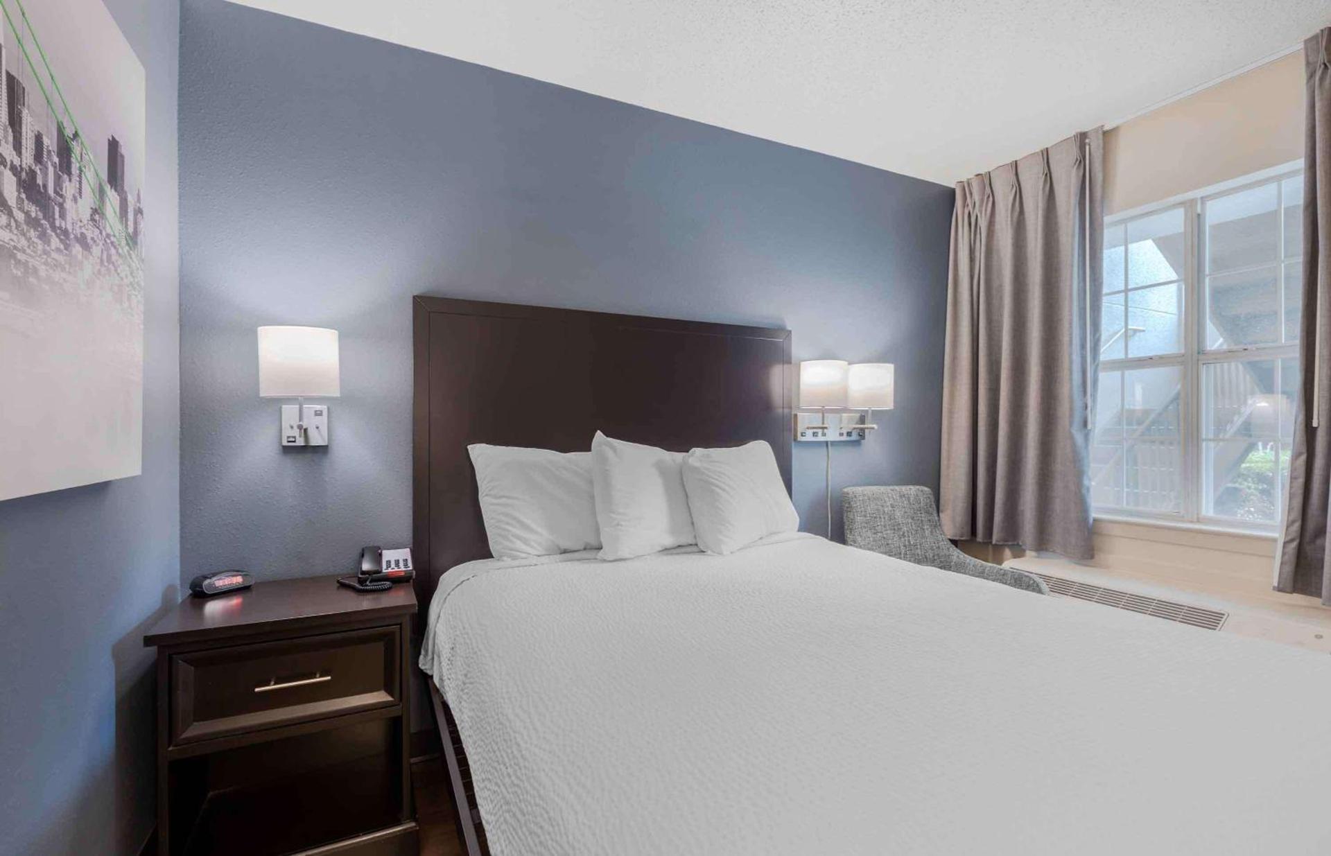 Extended Stay America Suites - Dallas - Coit Road photo 36