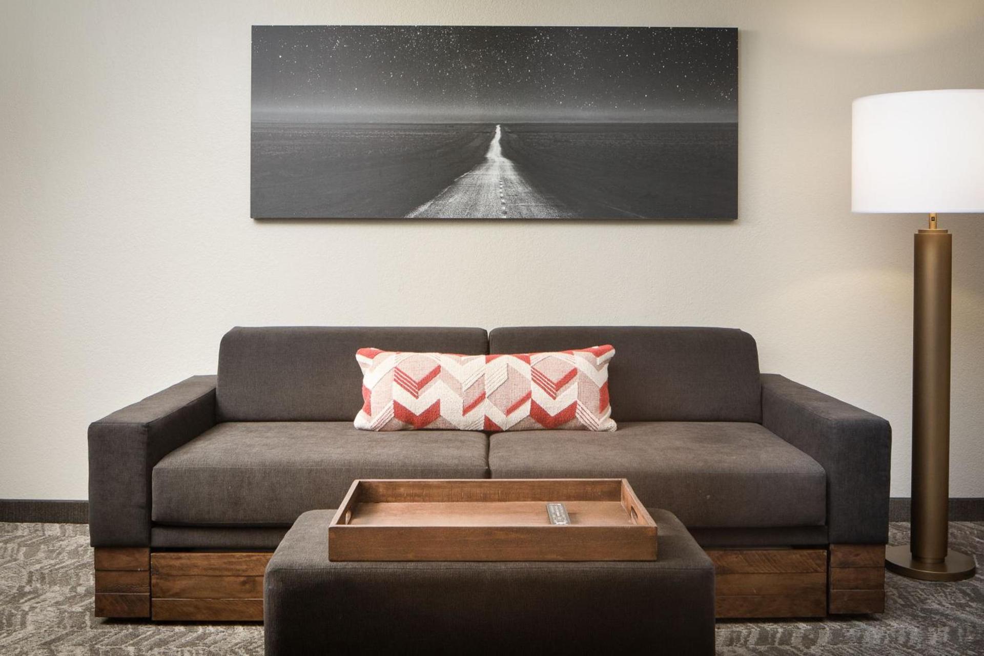 SpringHill Suites by Marriott Dallas Downtown / West End photo 2