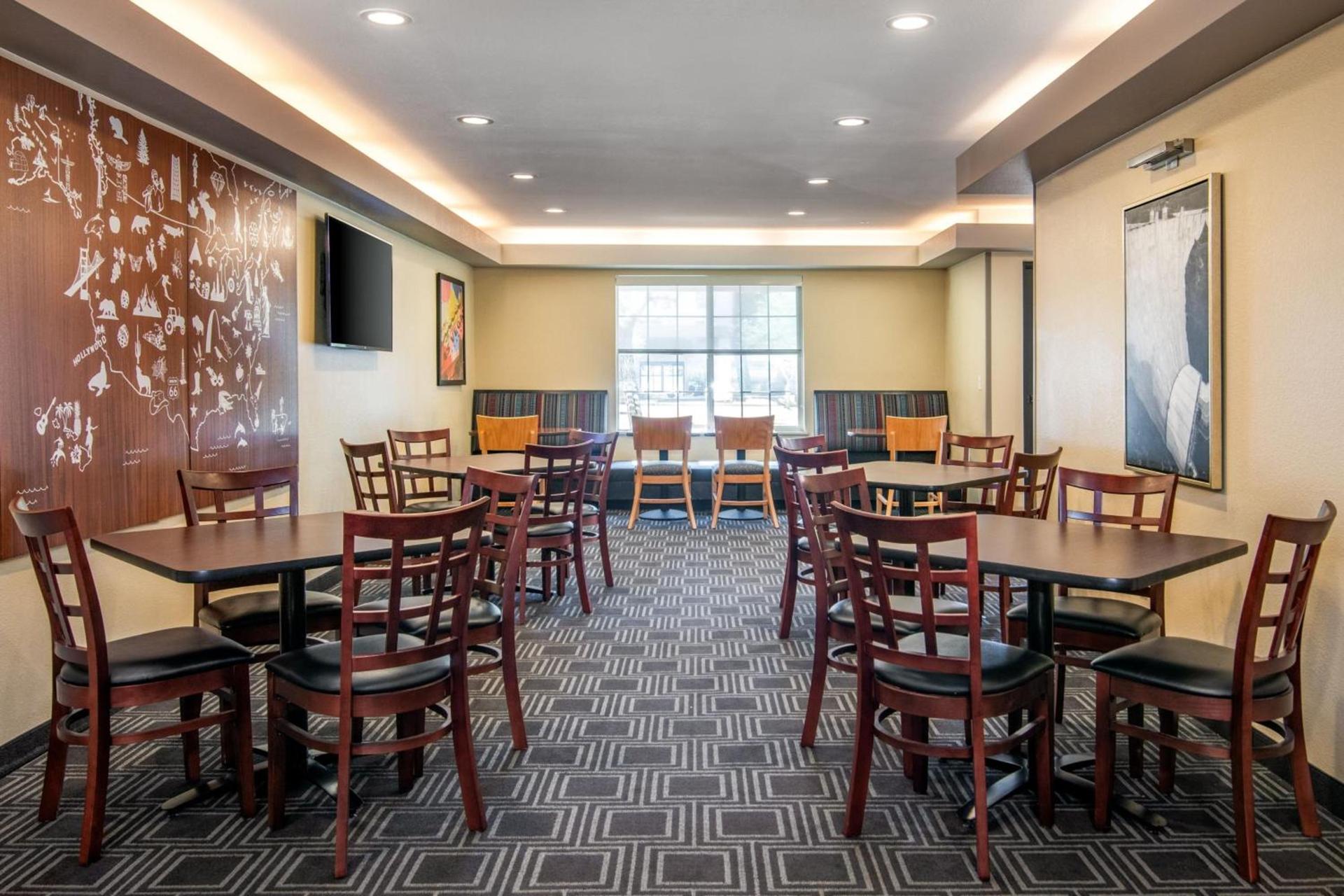 TownePlace Suites by Marriott Las Vegas Henderson photo 25