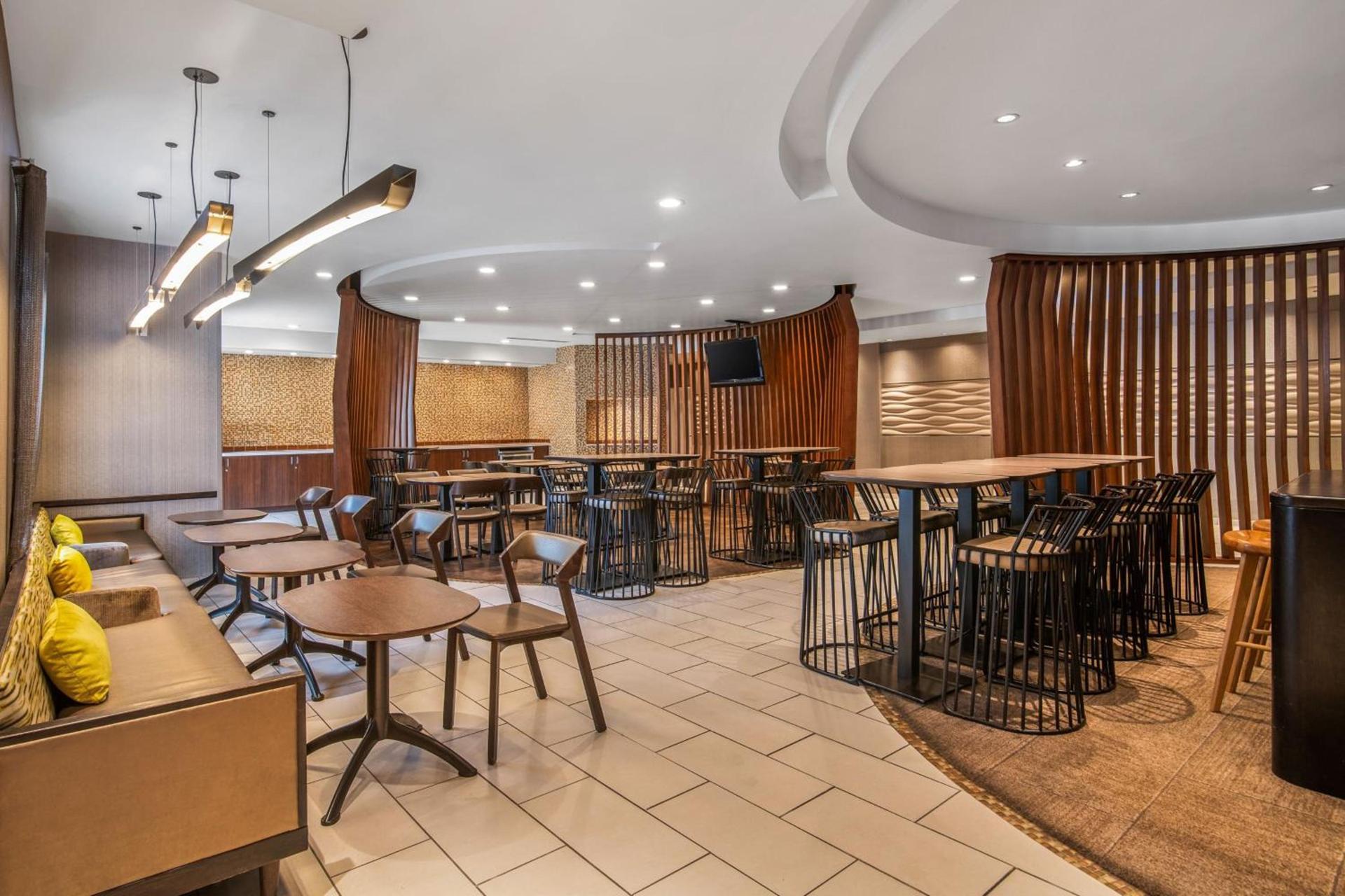 SpringHill Suites Las Vegas Henderson photo 13