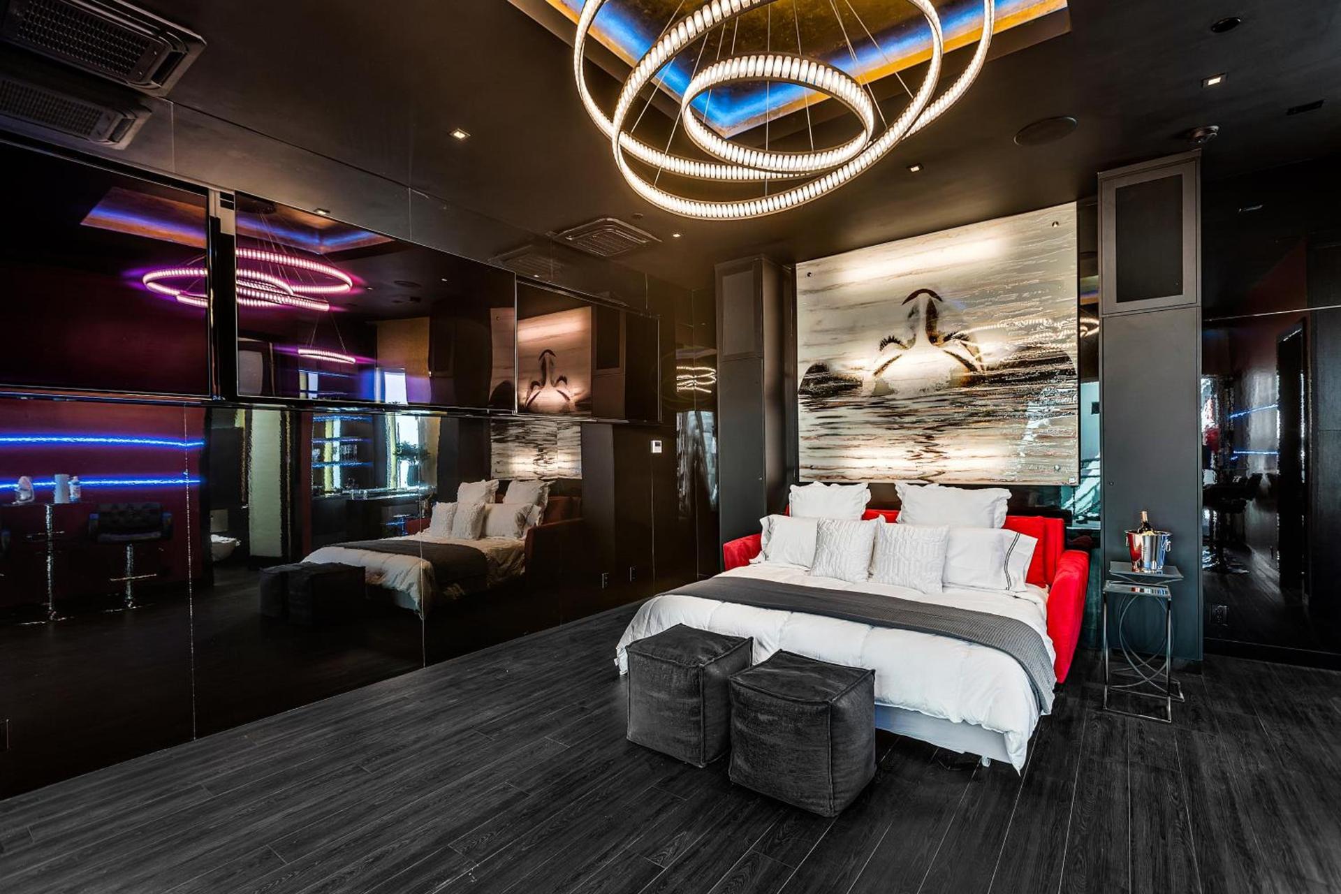 SW Beach Hotel photo 5