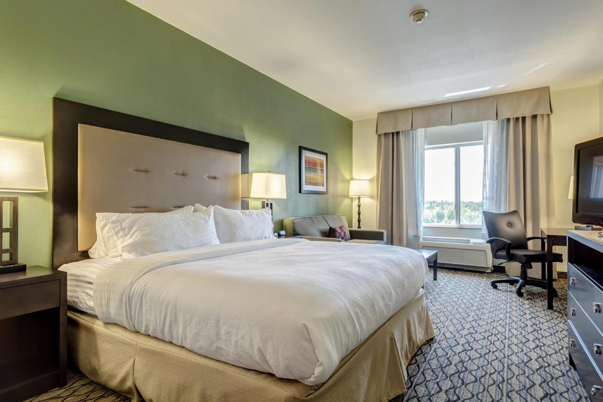 Holiday Inn Poplar Bluff by IHG photo 77
