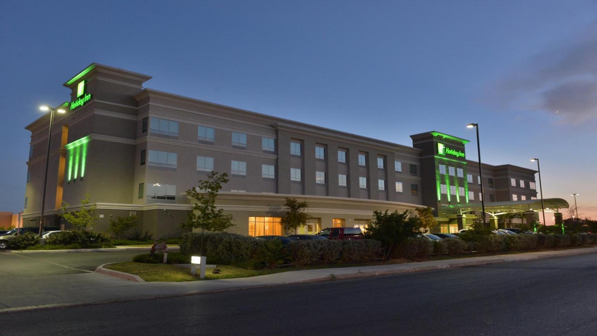 Holiday Inn & Suites San Antonio Northwest by IHG photo 1