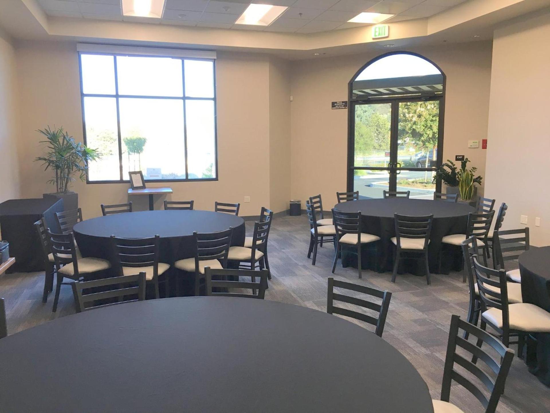 Holiday Inn Express Hotel & Suites Atascadero by IHG photo 68