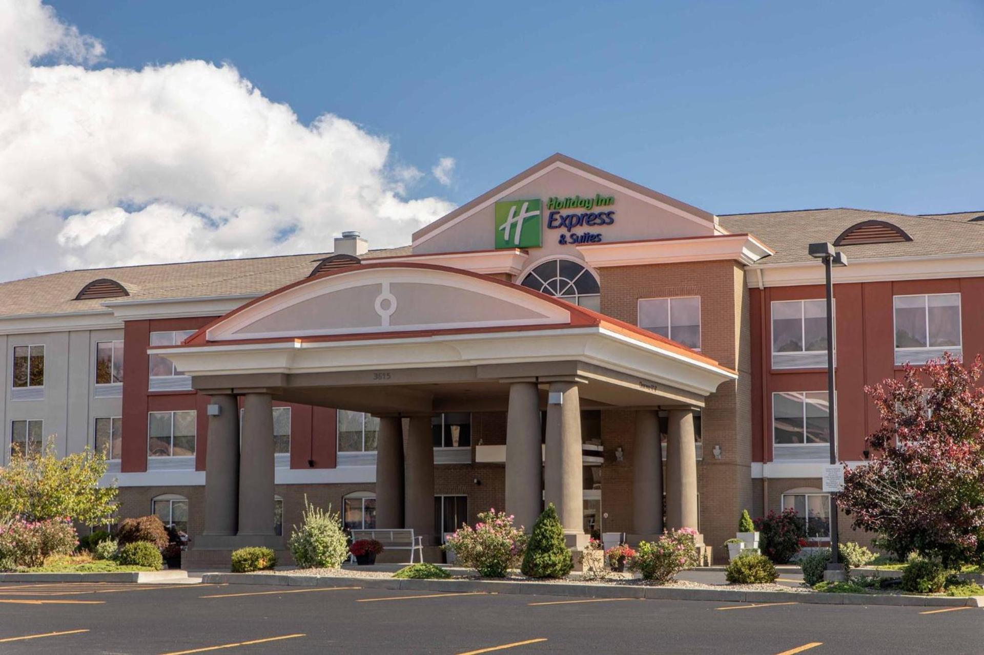 Holiday Inn Express Hotel & Suites Binghamton University-Vestal by IHG photo 29