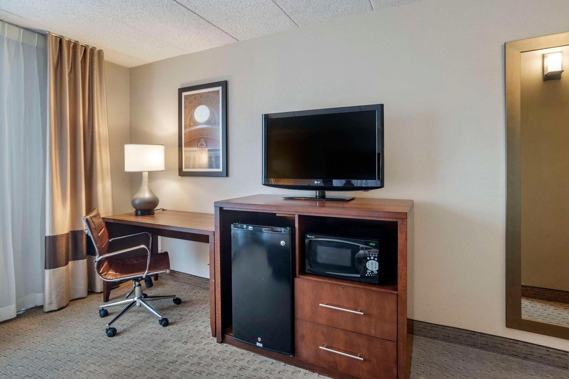 Comfort Inn Shady Grove - Gaithersburg - Rockville photo 13