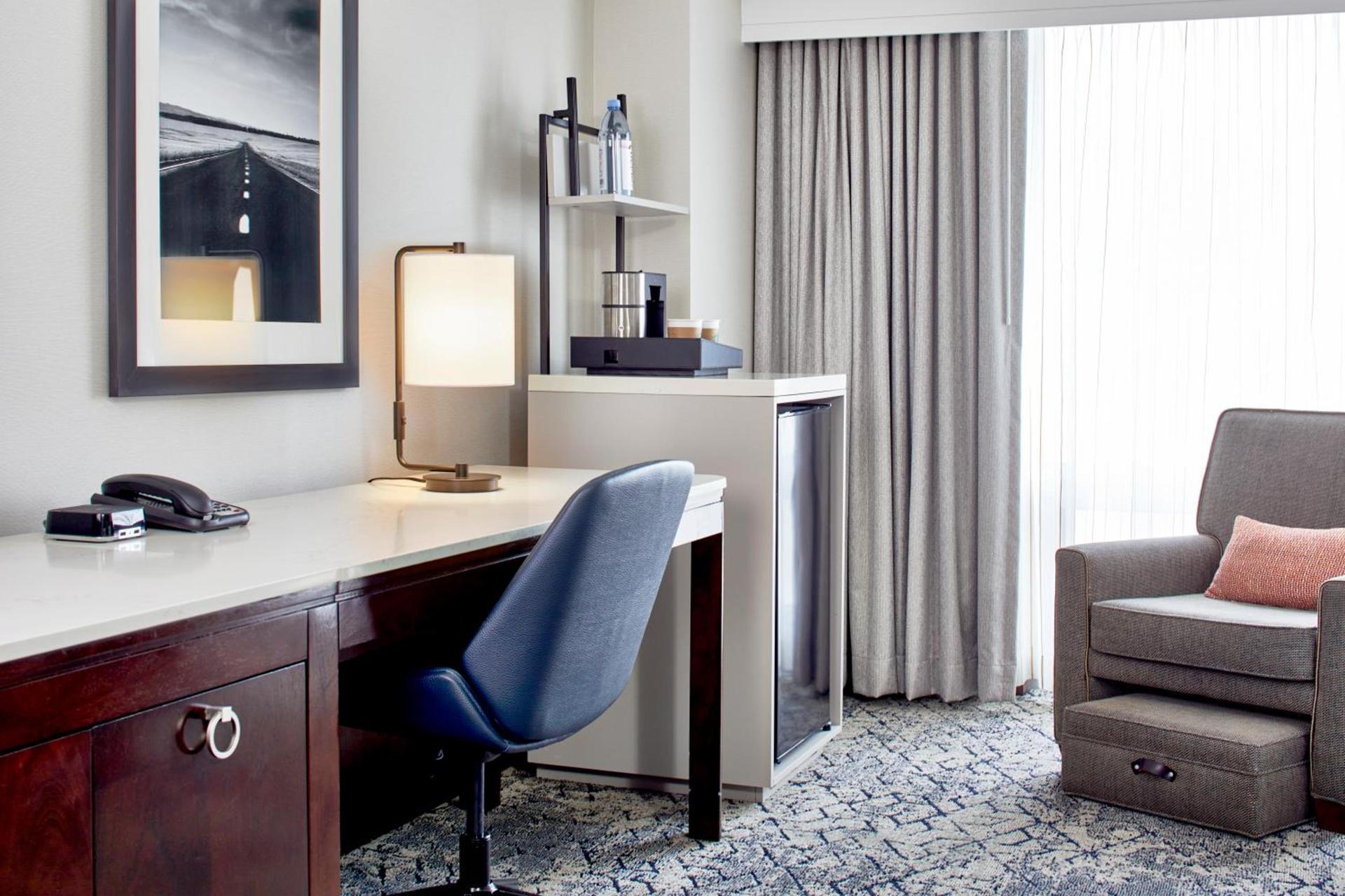 Sheraton Indianapolis Hotel at Keystone Crossing photo 64
