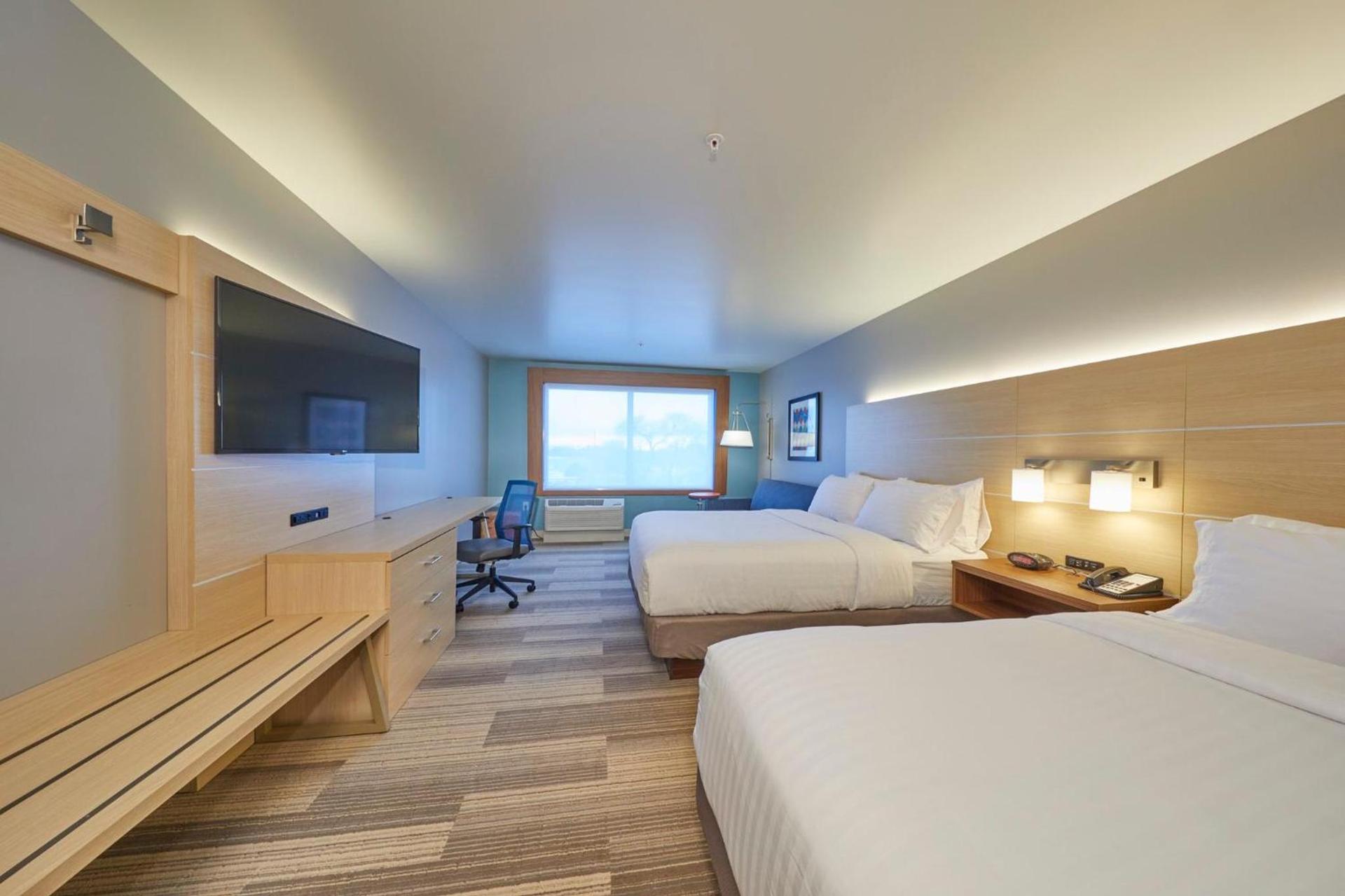 Holiday Inn Express & Suites - Hermiston Downtown by IHG photo 24