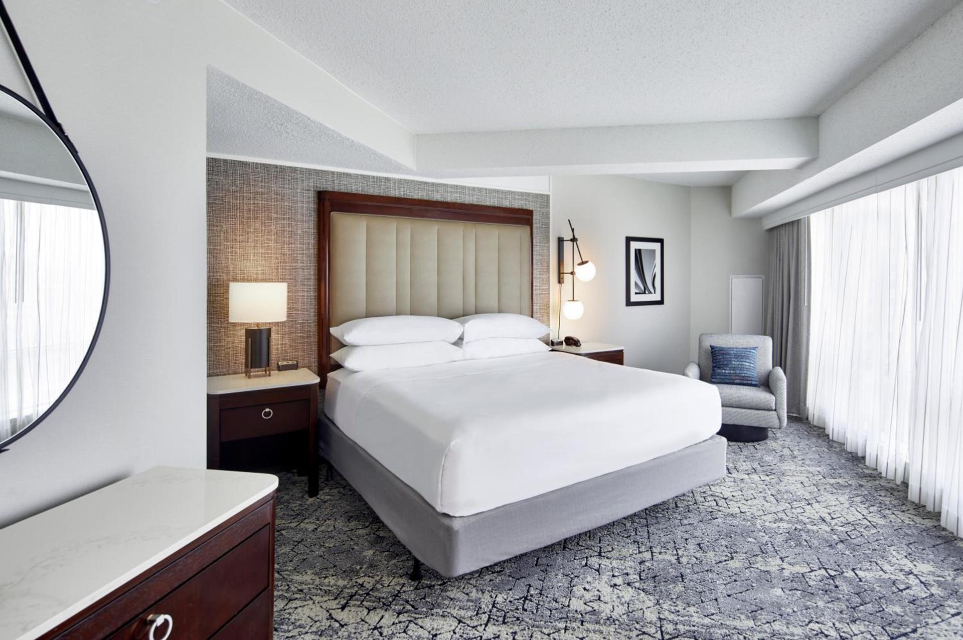 Sheraton Indianapolis Hotel at Keystone Crossing photo 51