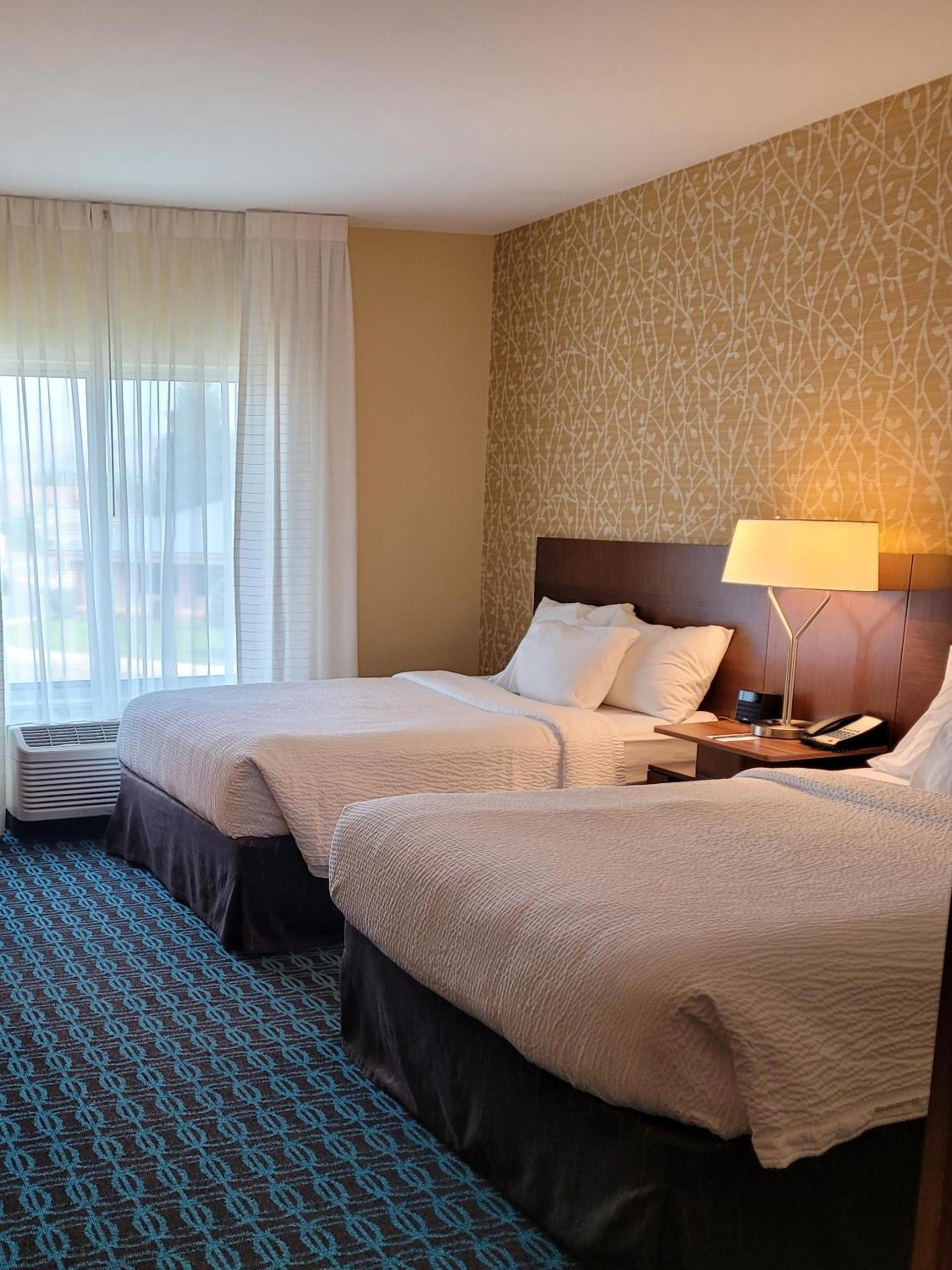 Fairfield Inn & Suites by Marriott Butte photo 31
