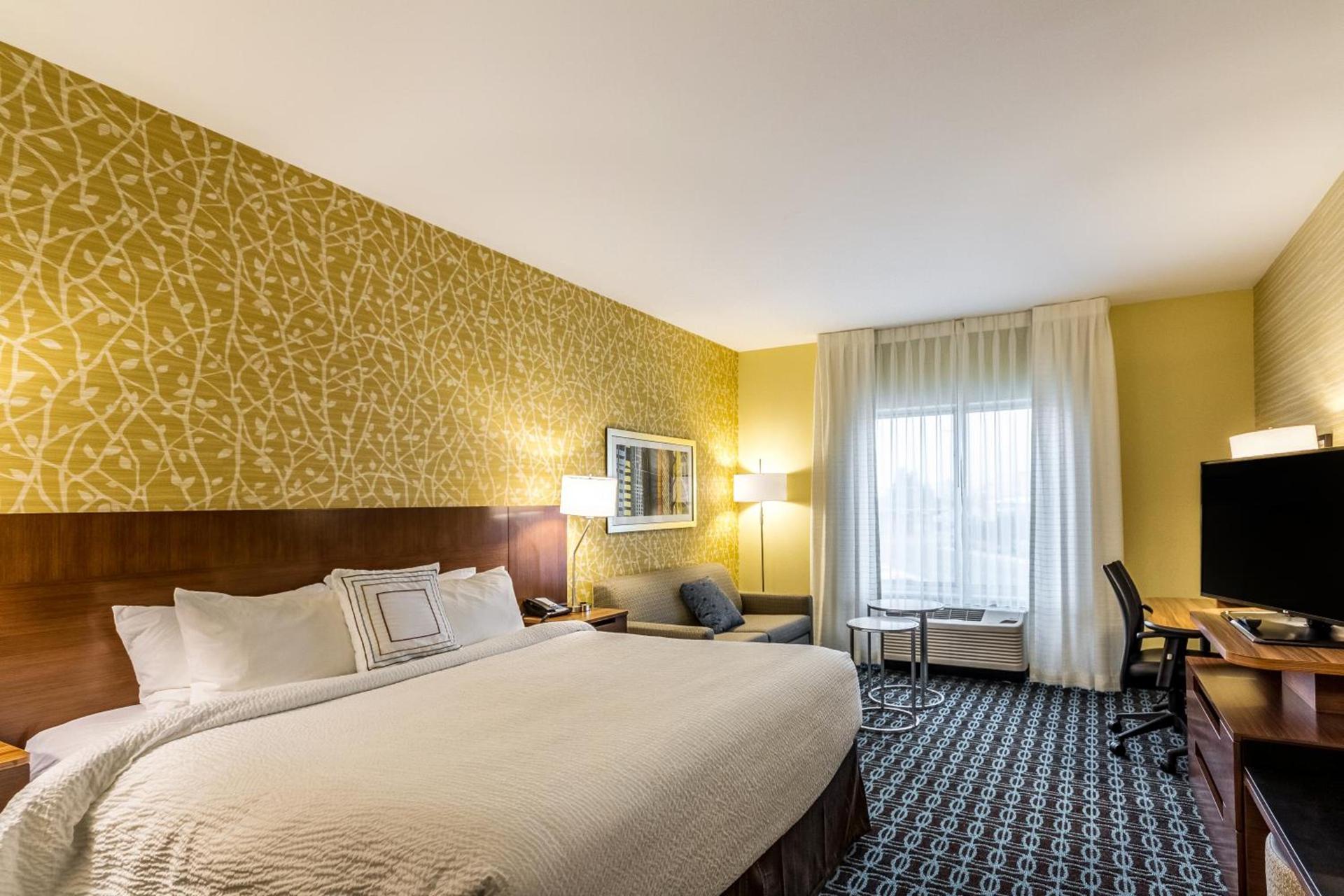 Fairfield Inn & Suites by Marriott Butte photo 34