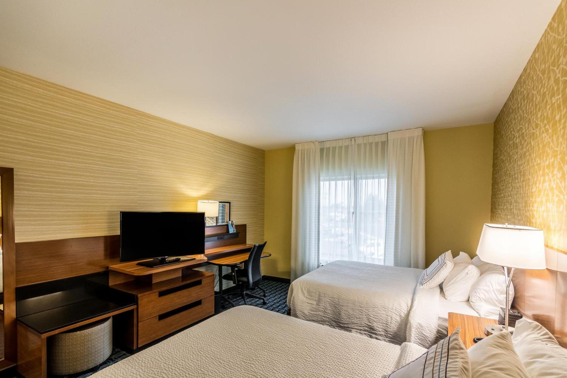 Fairfield Inn & Suites by Marriott Butte photo 36