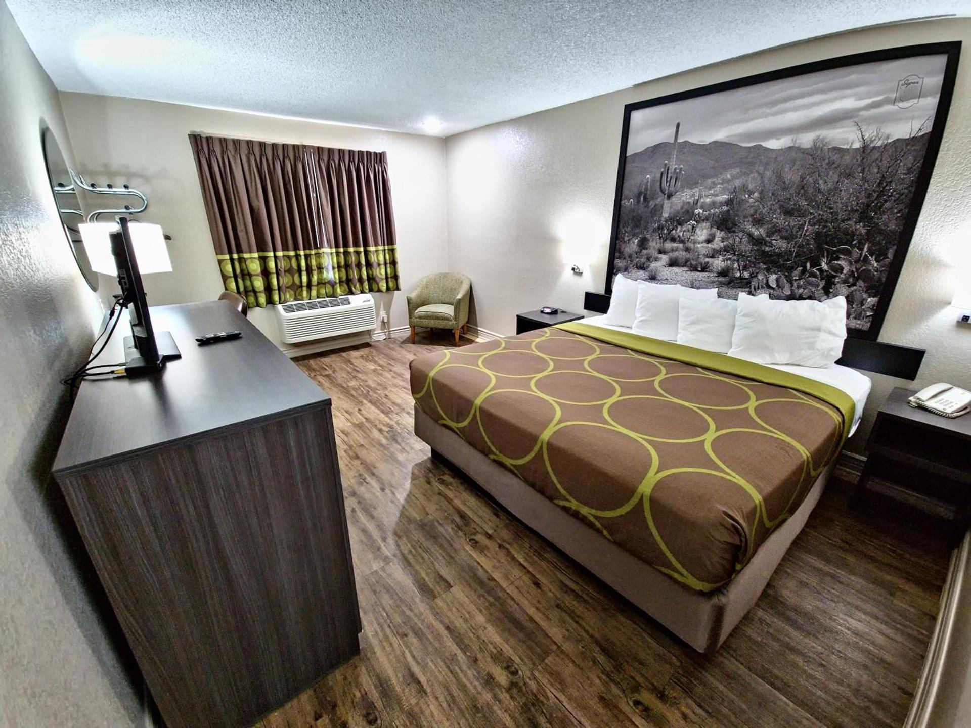 Super 8 by Wyndham Goodyear/Phoenix Area photo 51