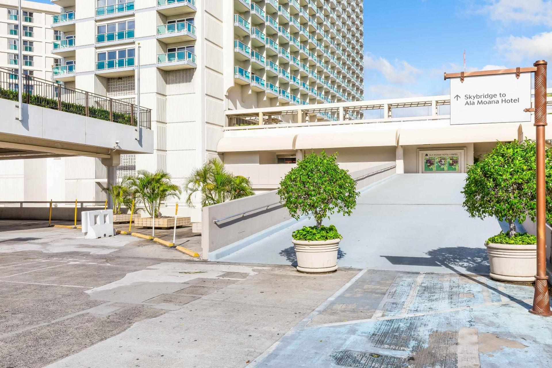 Castle At Ala Moana Hotel photo 22