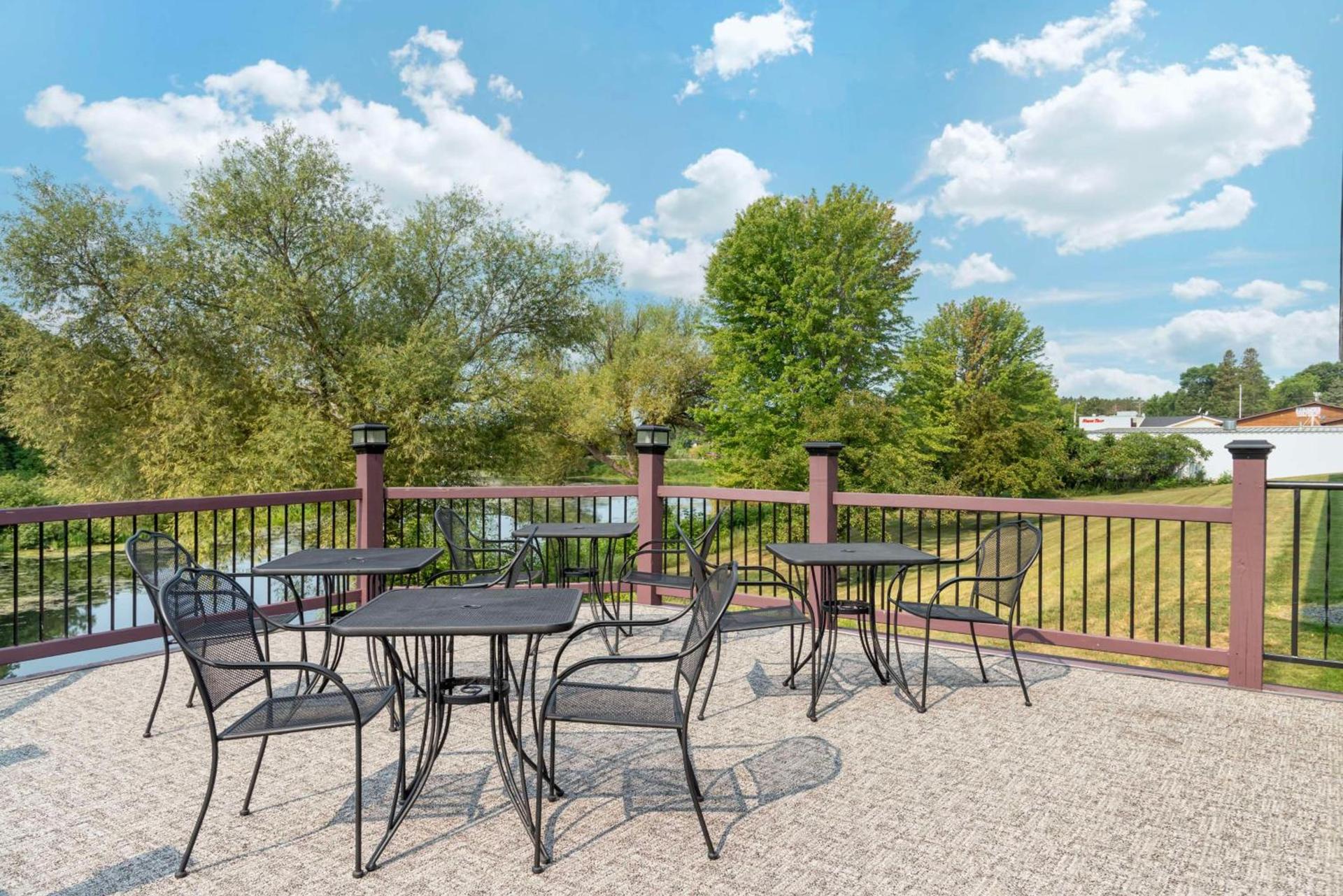 Best Western Spooner Riverplace photo 8