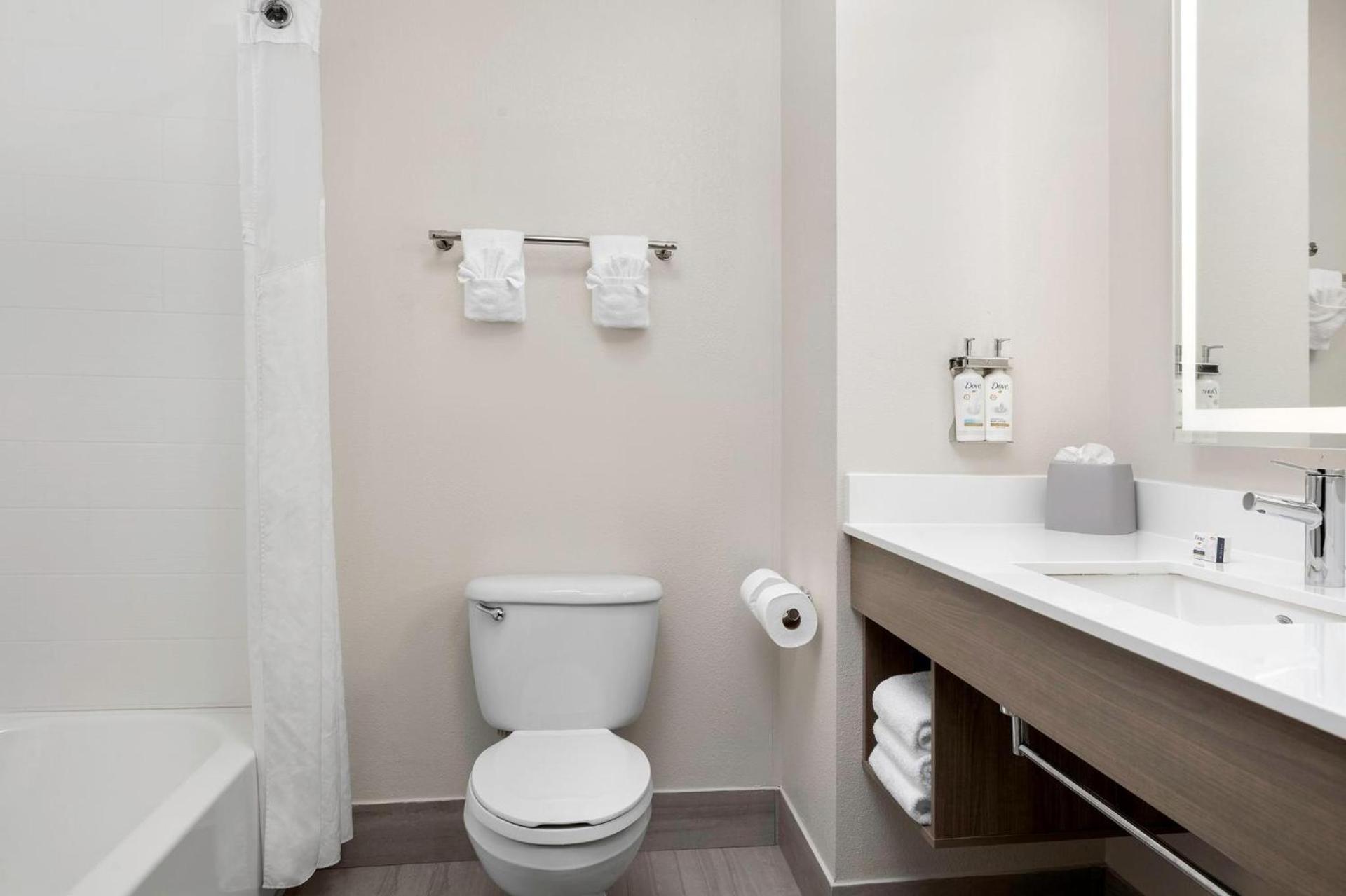 Holiday Inn Express & Suites Superior by IHG photo 74