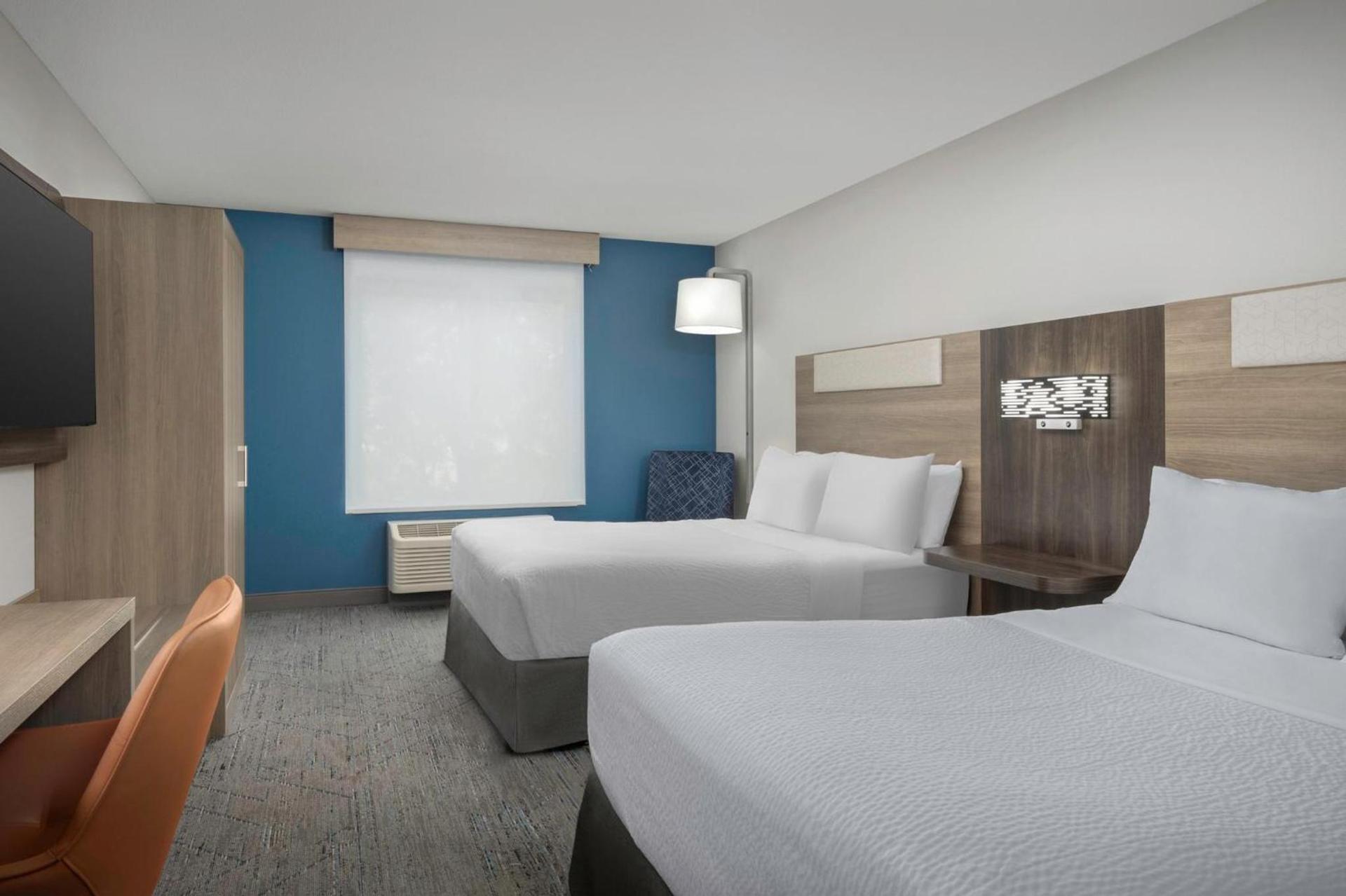 Holiday Inn Express & Suites Superior by IHG photo 68