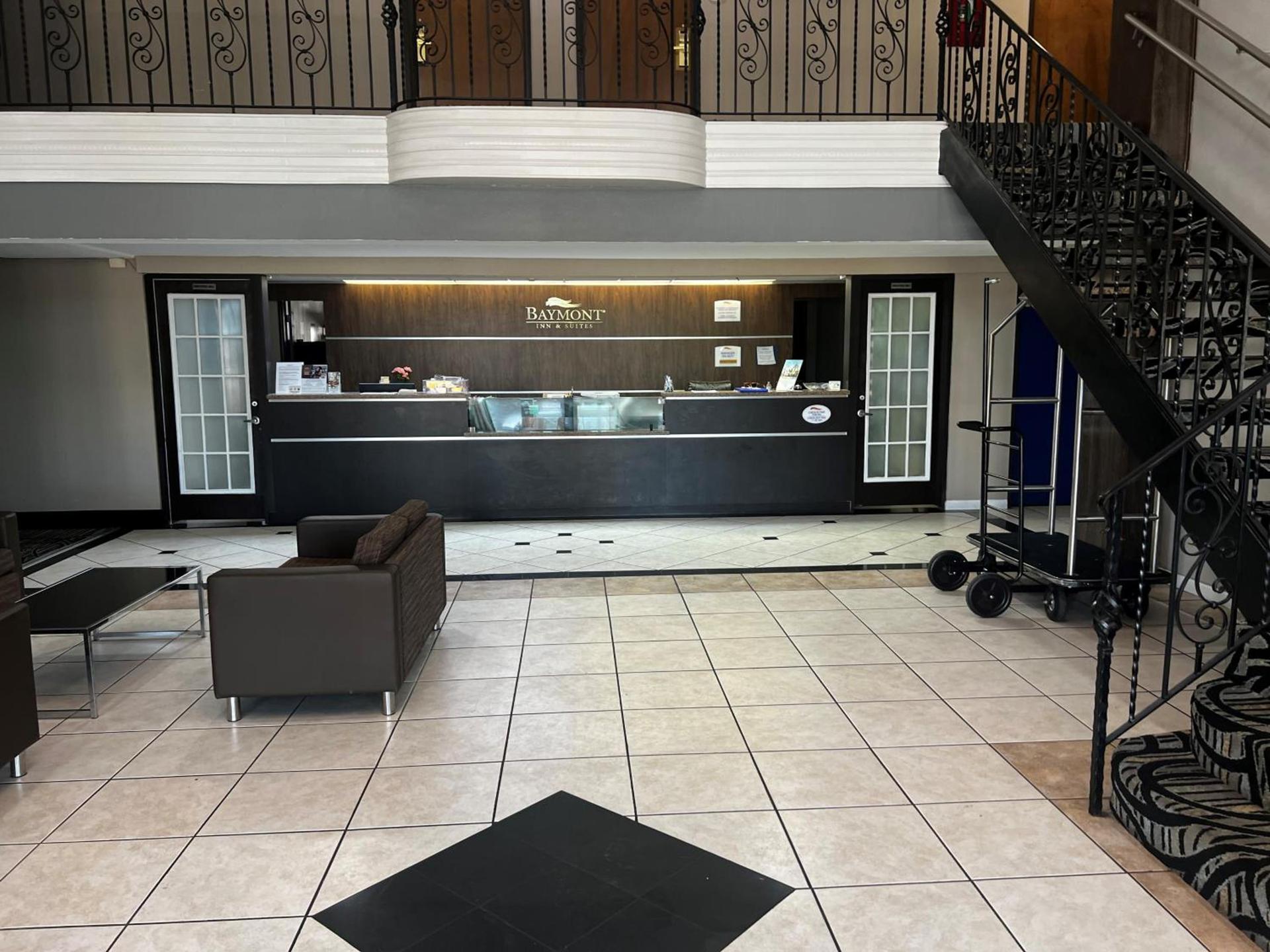 Baymont by Wyndham Port Arthur - Groves Area photo 40