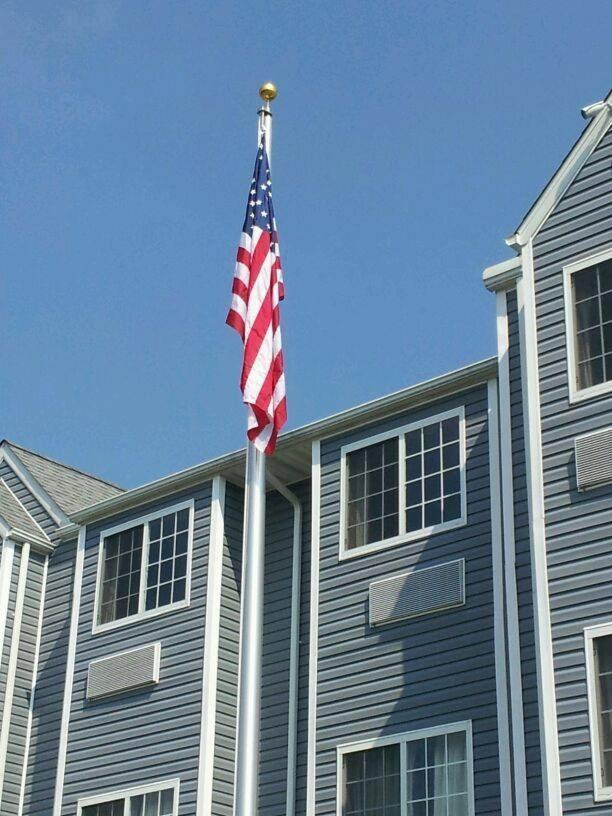Microtel Inn & Suites by Wyndham Hazelton/Bruceton Mills photo 4