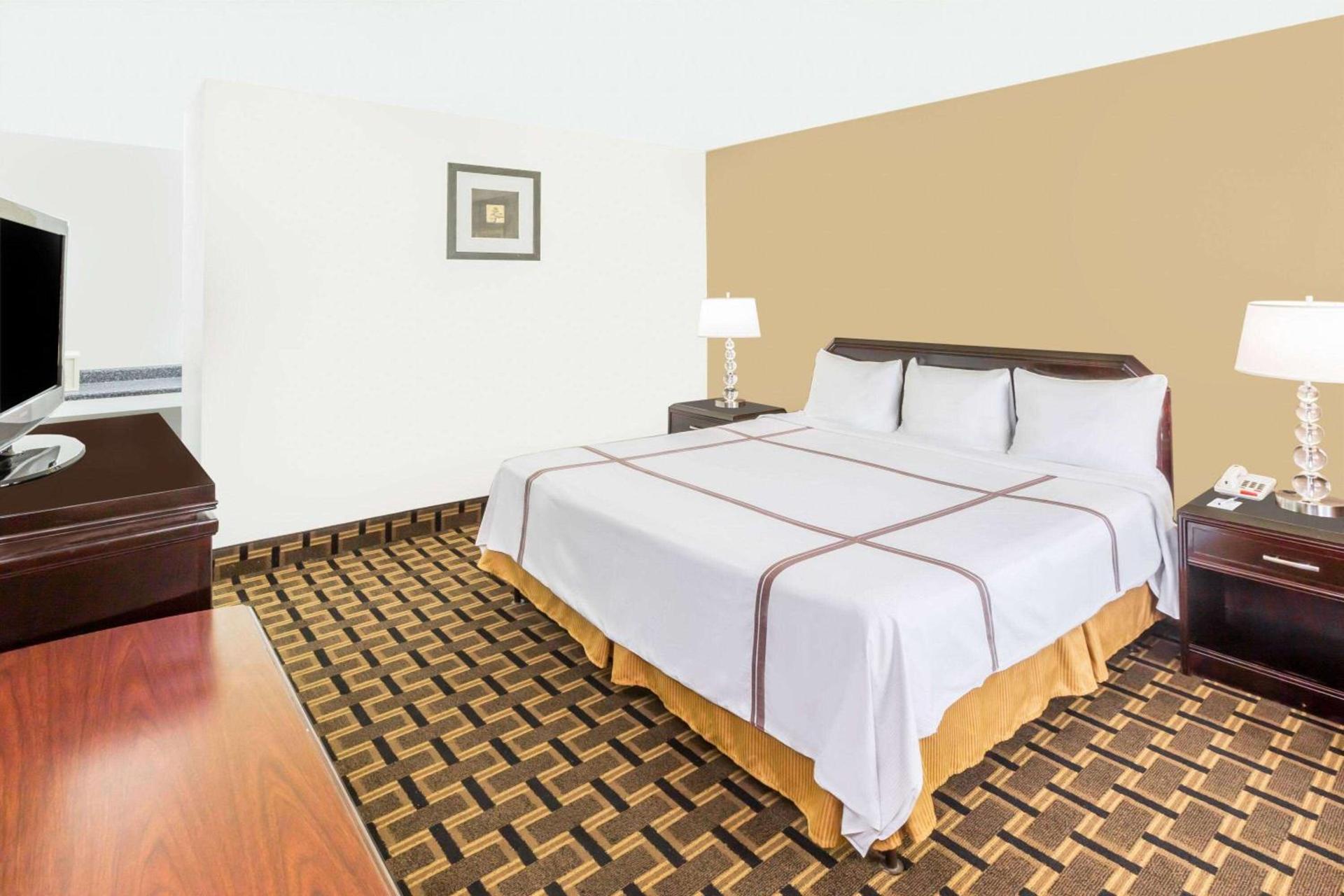 Travelodge by Wyndham Shreveport LA photo 5