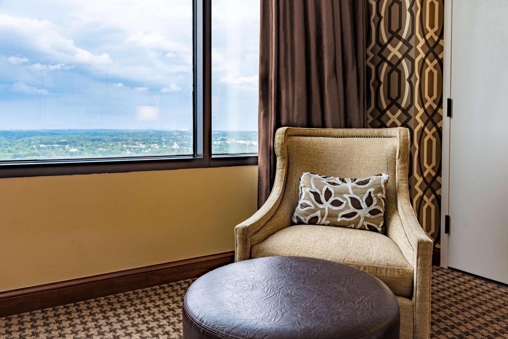 Hilton Alexandria Mark Center photo 51