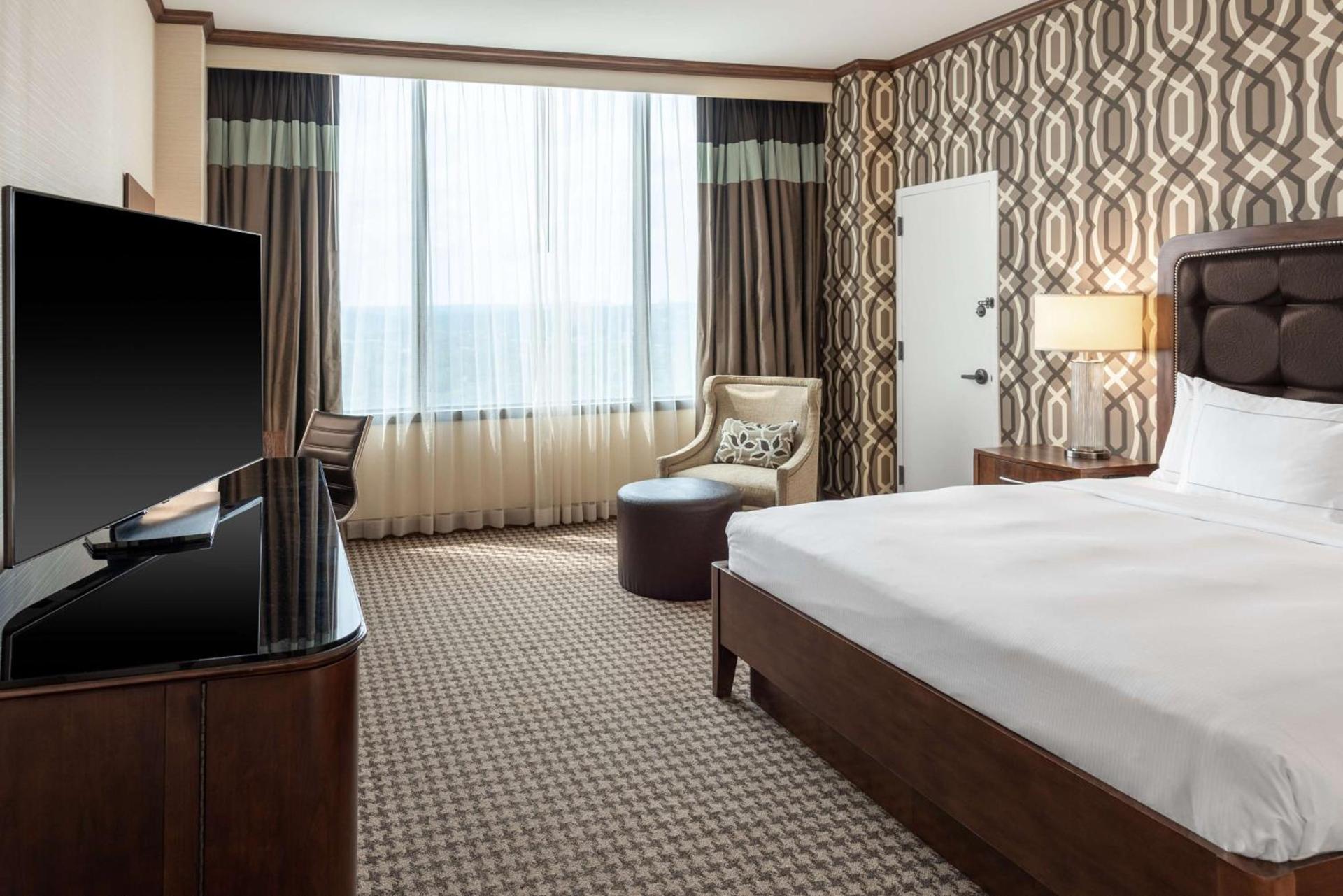 Hilton Alexandria Mark Center photo 52