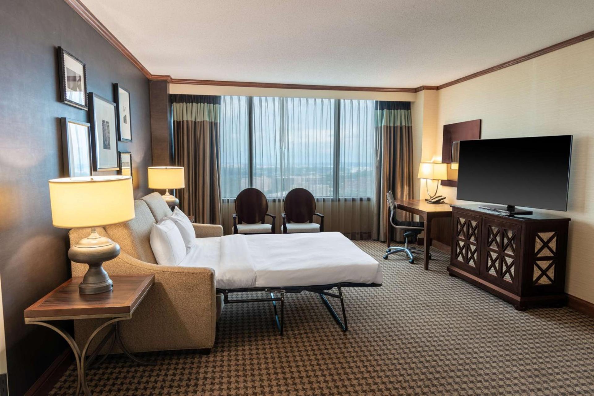 Hilton Alexandria Mark Center photo 53