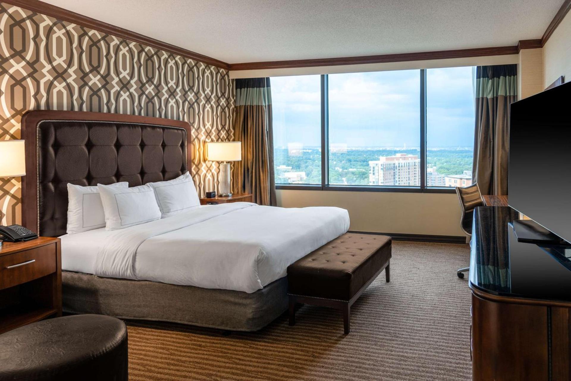 Hilton Alexandria Mark Center photo 60