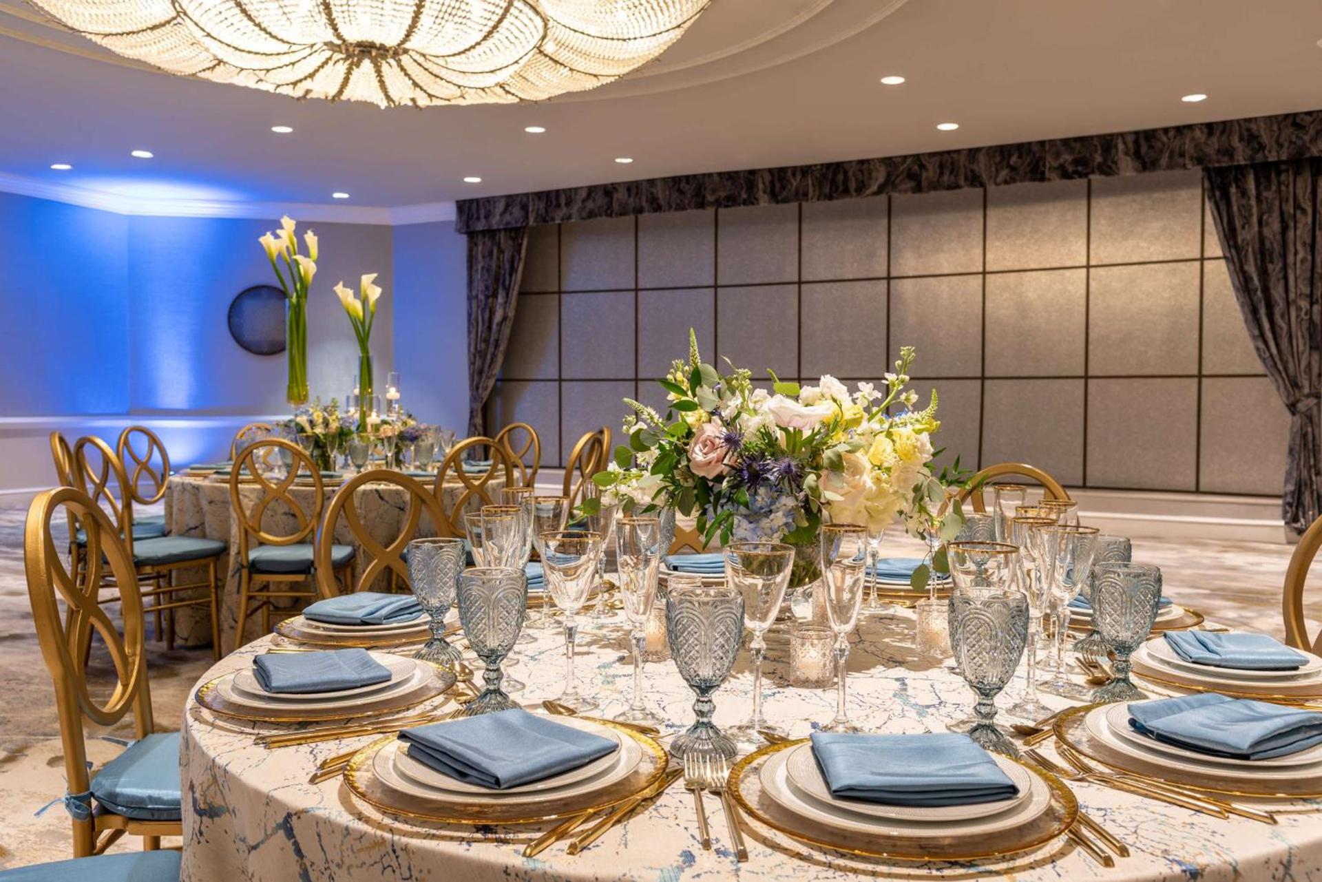 Hilton Alexandria Mark Center photo 99