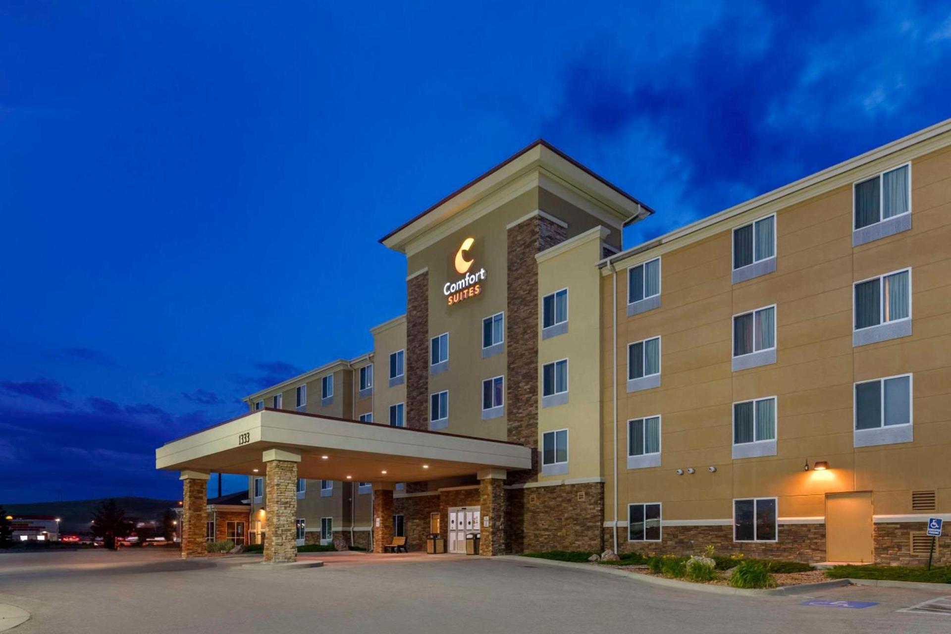 Comfort Suites Conference Center Rapid City photo 2