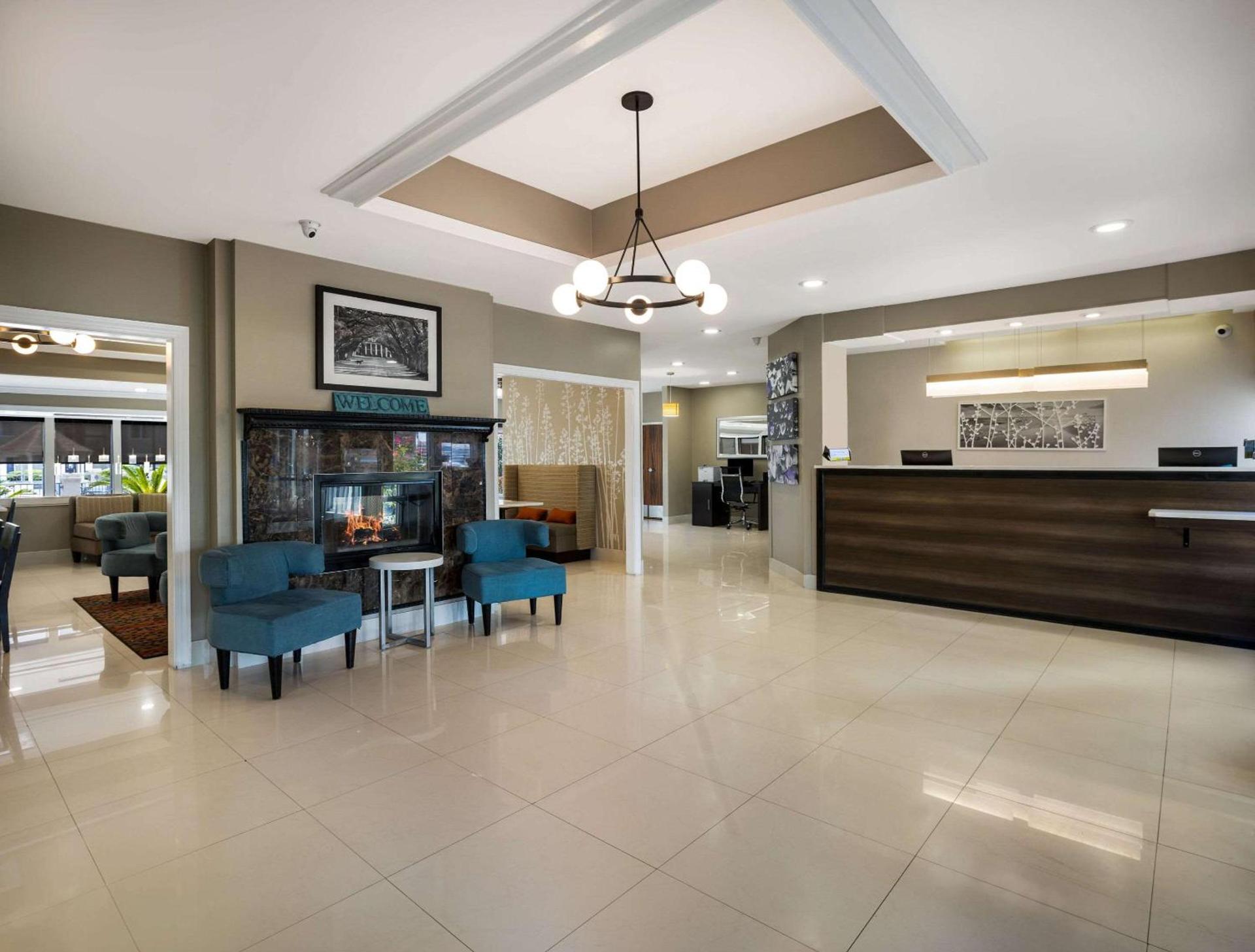 MainStay Suites Savannah Midtown photo 14