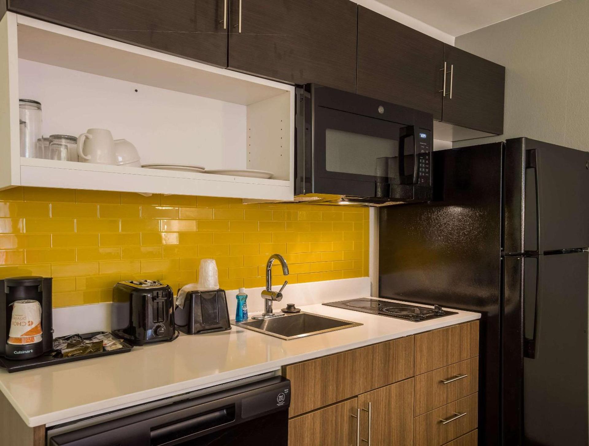 MainStay Suites Savannah Midtown photo 17