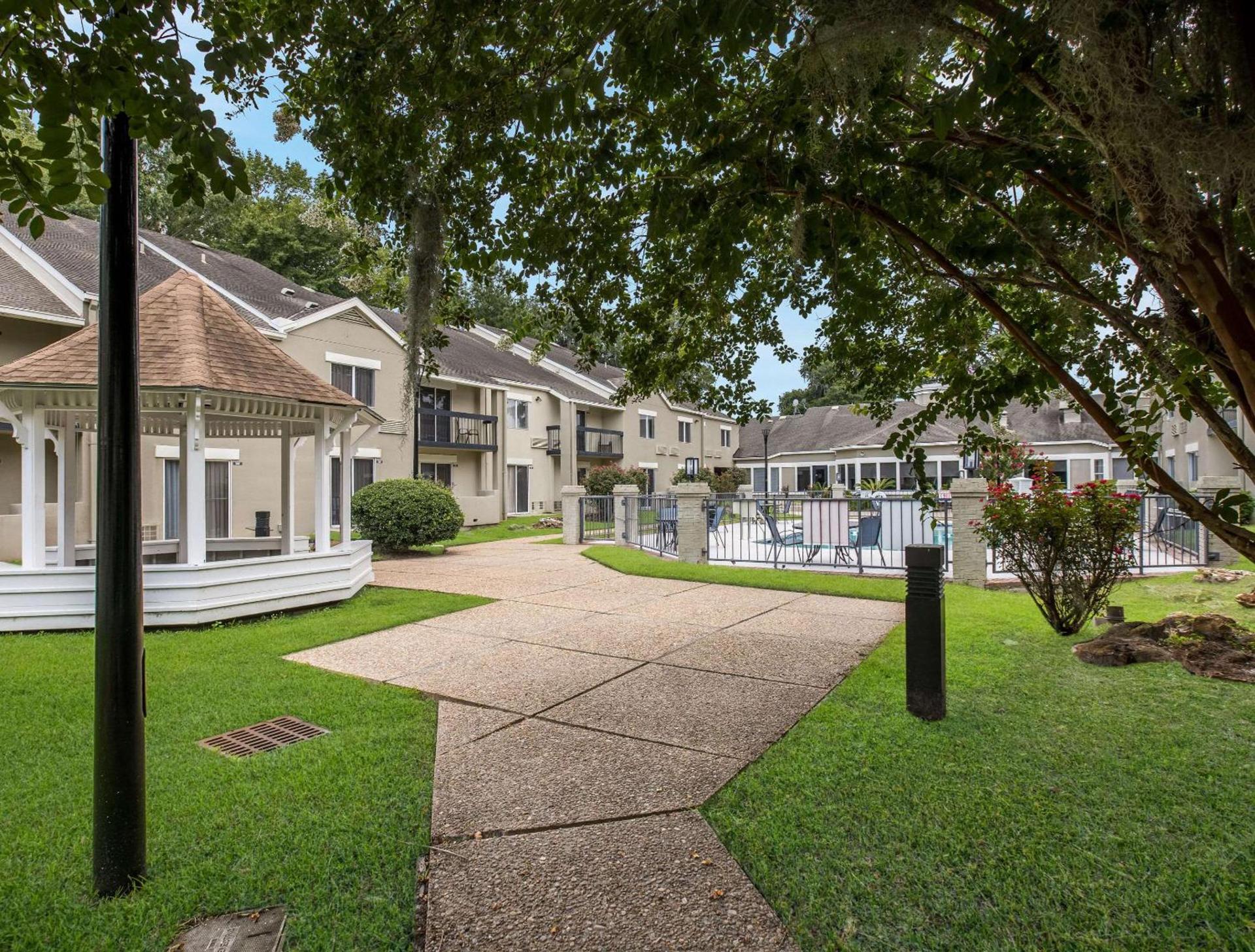 MainStay Suites Savannah Midtown photo 30