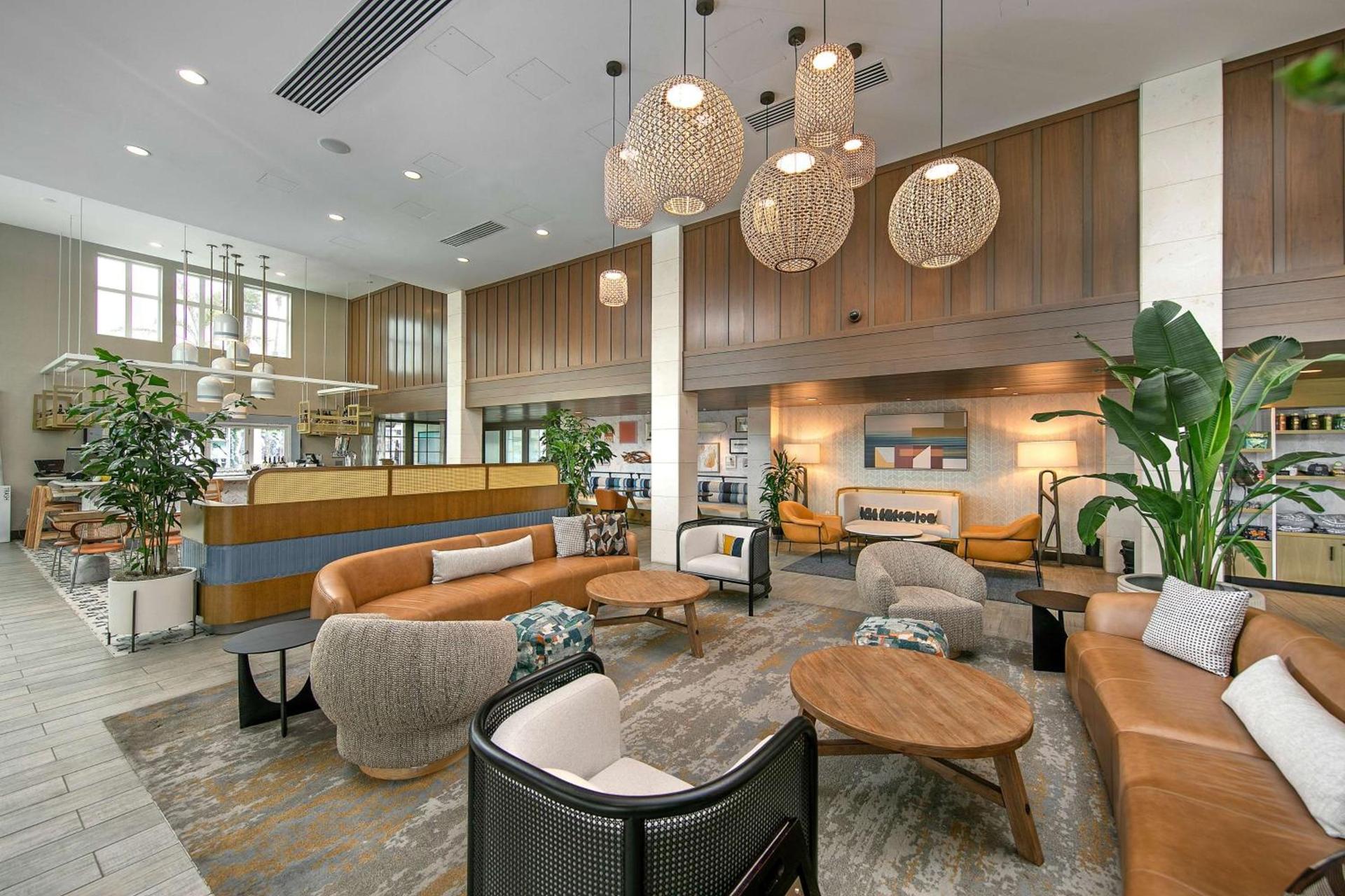 Inn at the Pier Pismo Beach, Curio Collection by Hilton photo 18