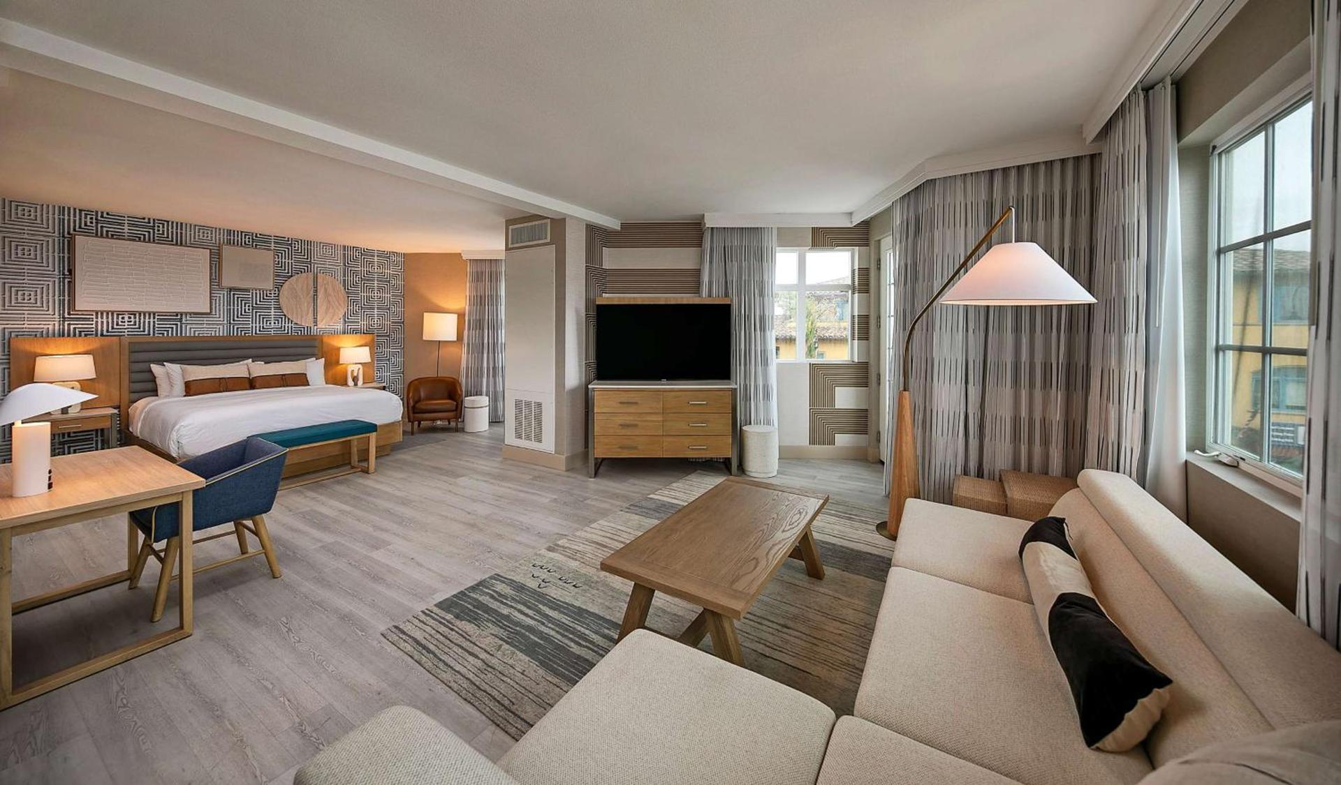 Inn at the Pier Pismo Beach, Curio Collection by Hilton photo 30