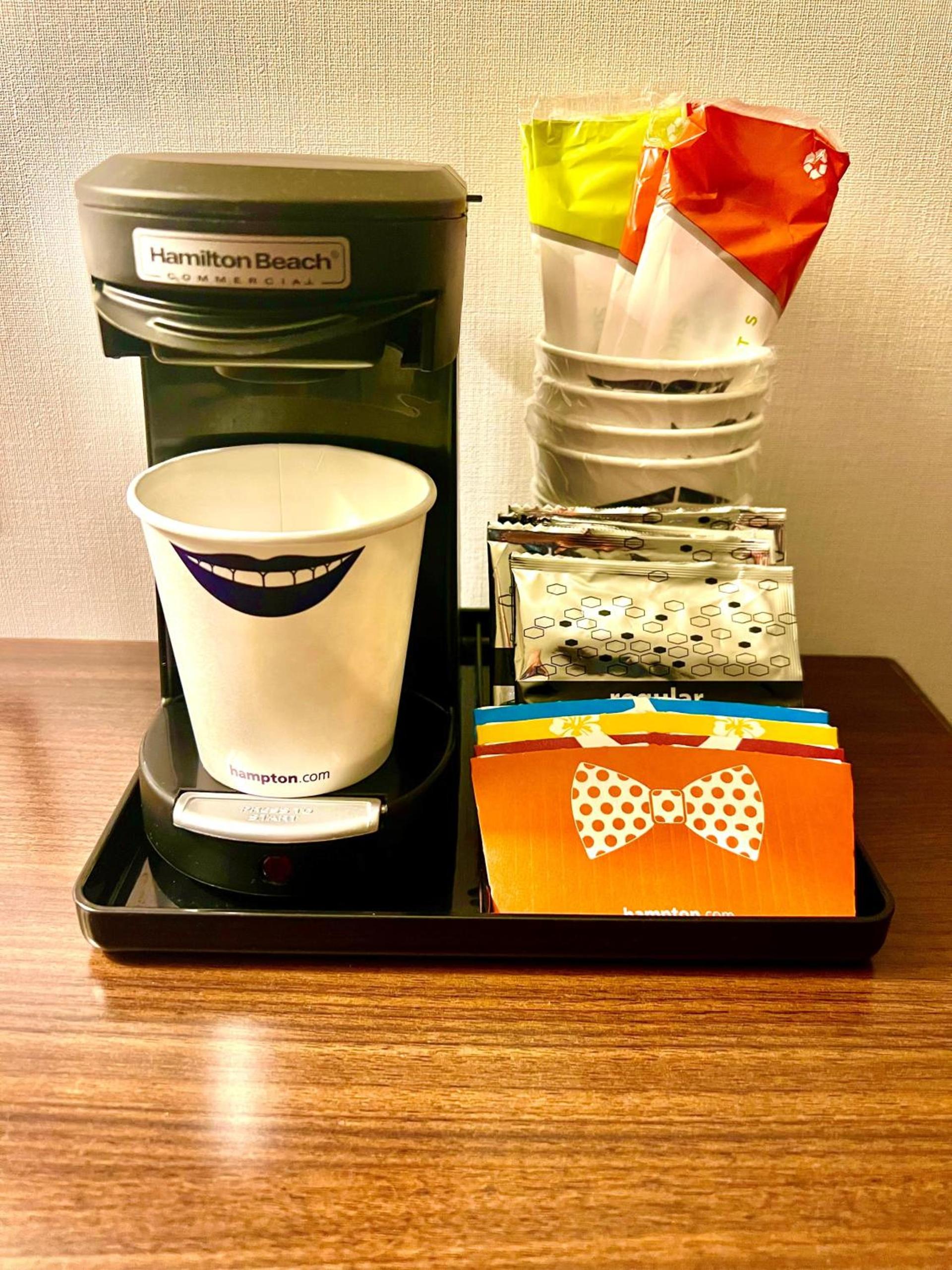Hampton Inn Bloomington photo 33