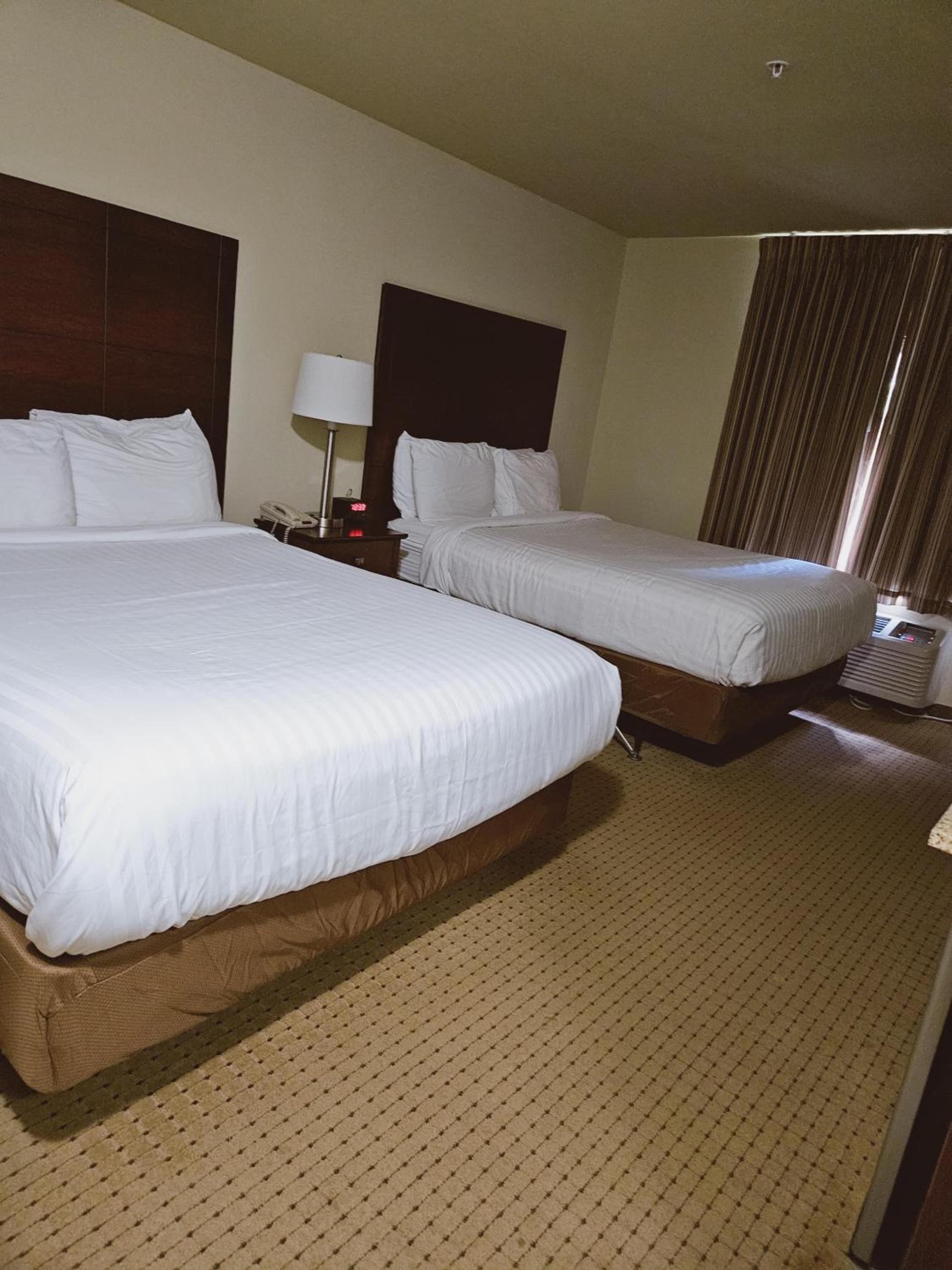 Cobblestone Inn & Suites - Bloomfield photo 23