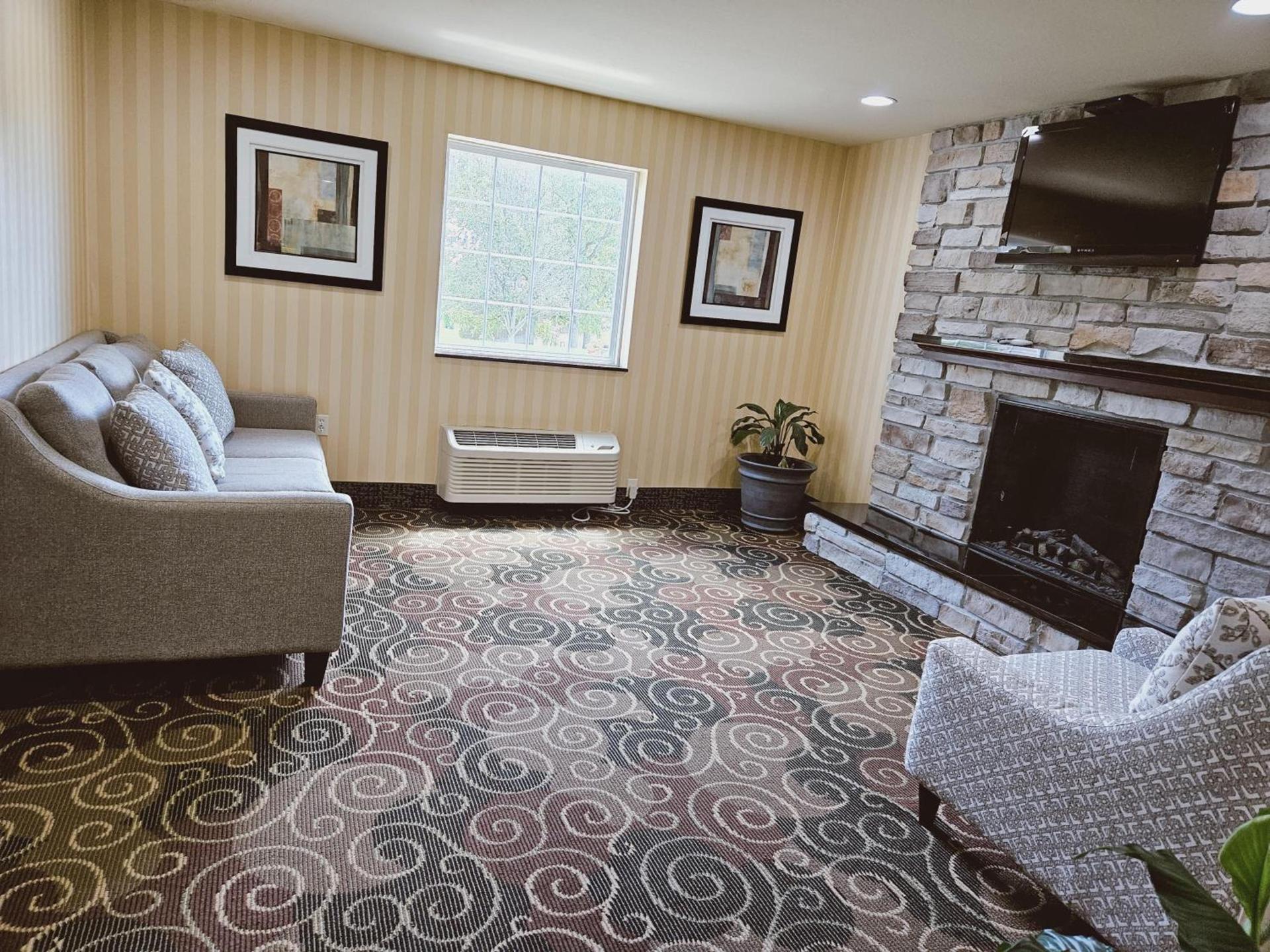 Cobblestone Inn & Suites - Bloomfield photo 25