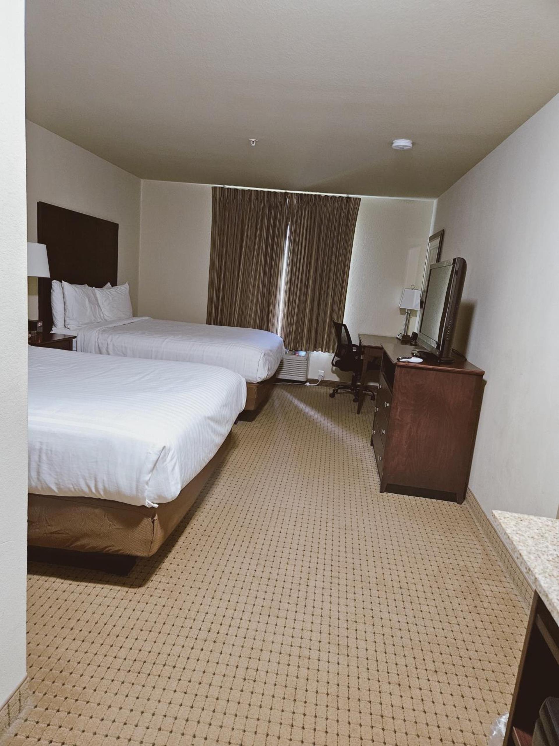 Cobblestone Inn & Suites - Bloomfield photo 27