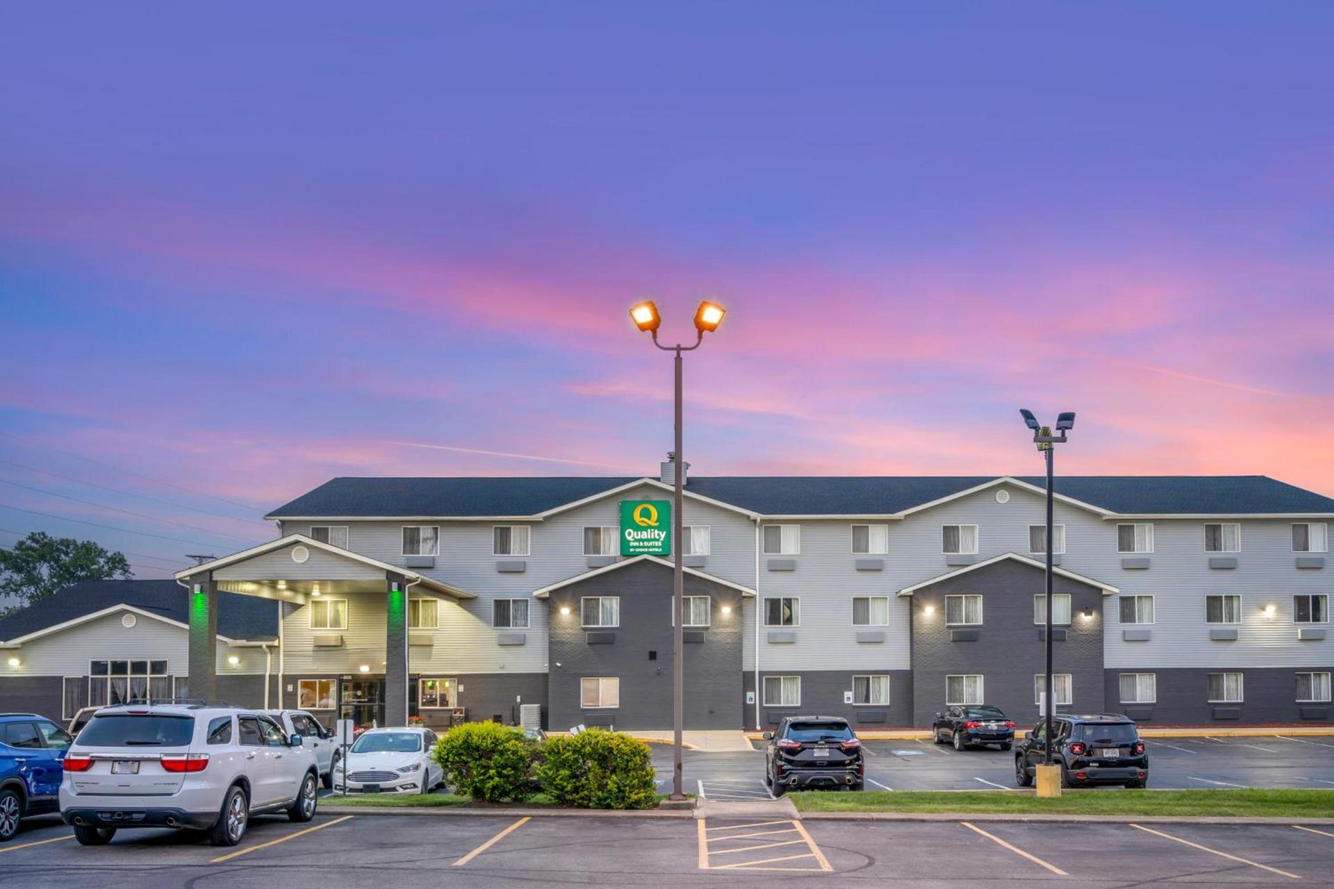 Quality Inn & Suites Delaware South photo 60