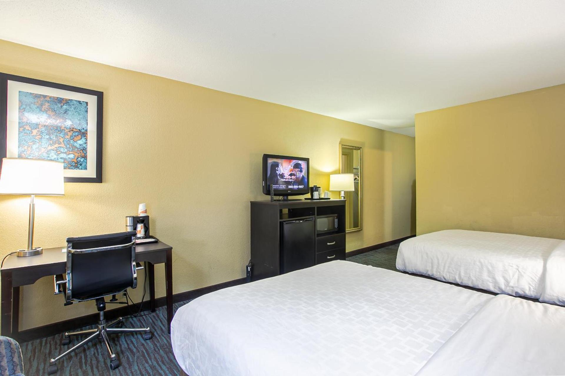 Quality Inn Dayton Airport photo 59
