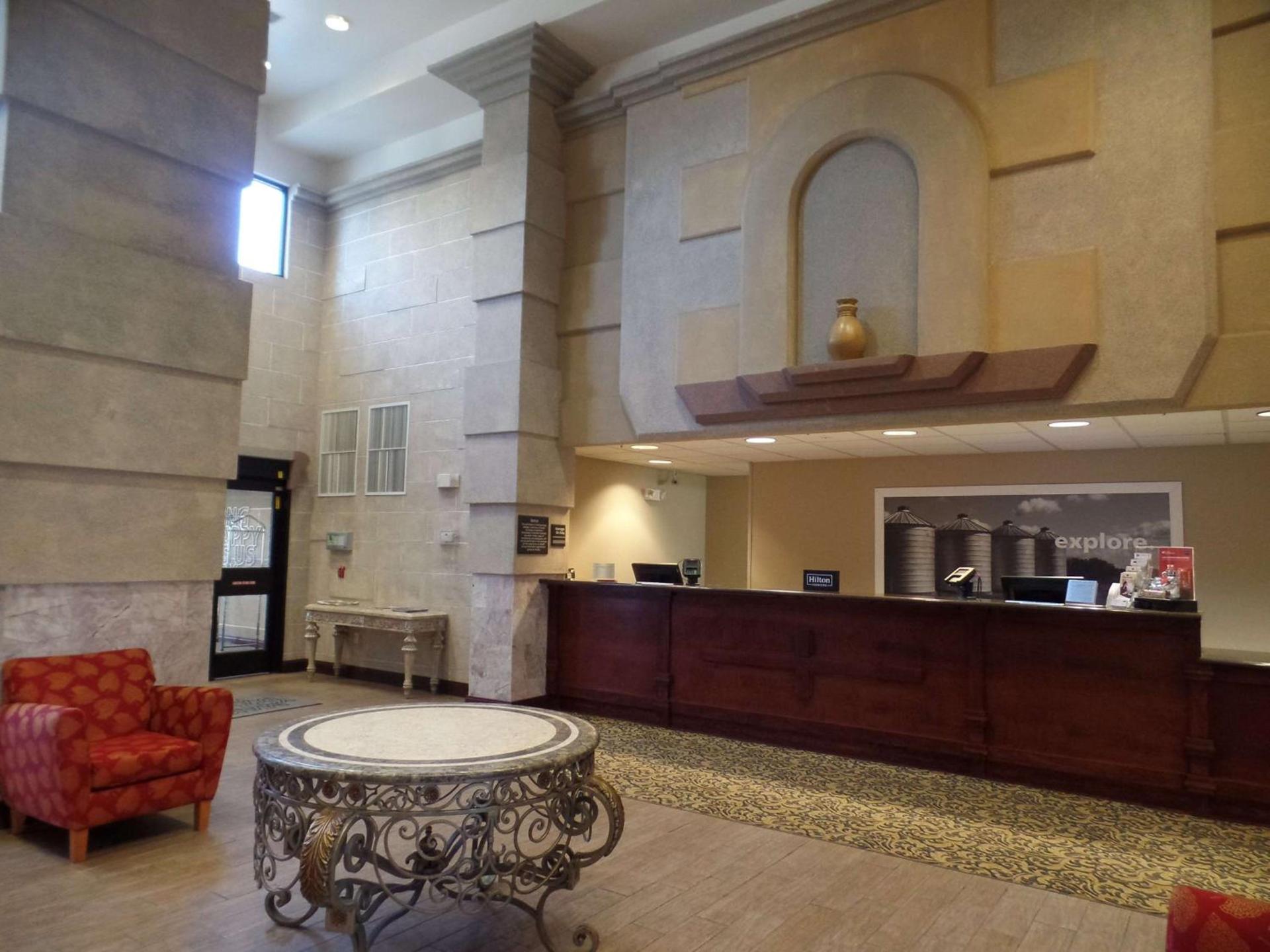 Hampton Inn Bowling Green photo 7