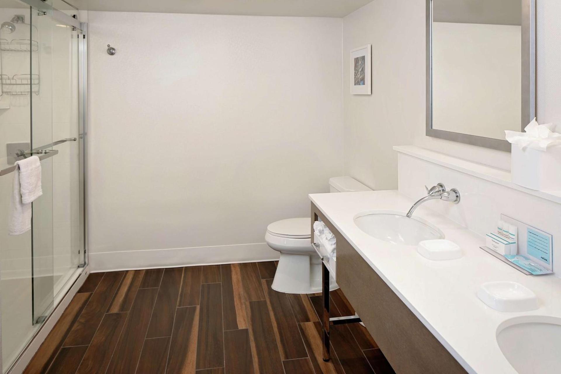 Hampton Inn Louisville Downtown photo 15