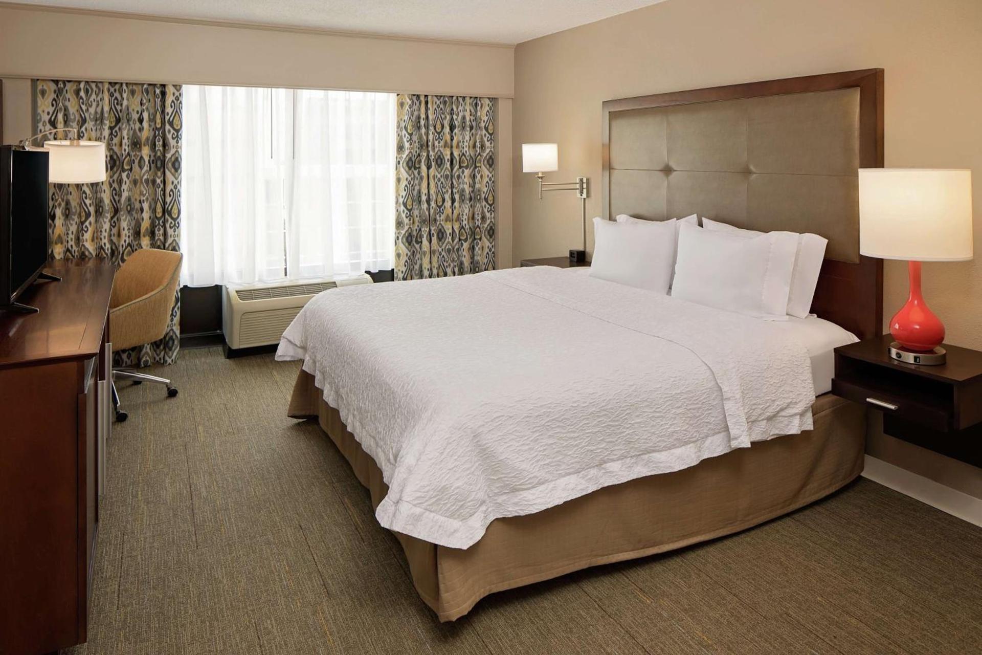 Hampton Inn Louisville Downtown photo 21