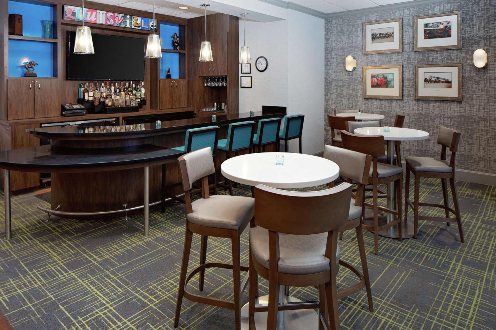 Hampton Inn Louisville Downtown photo 38