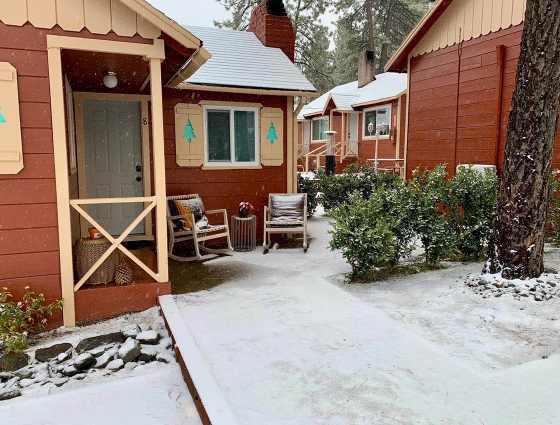 Grand Pine Cabins photo 40