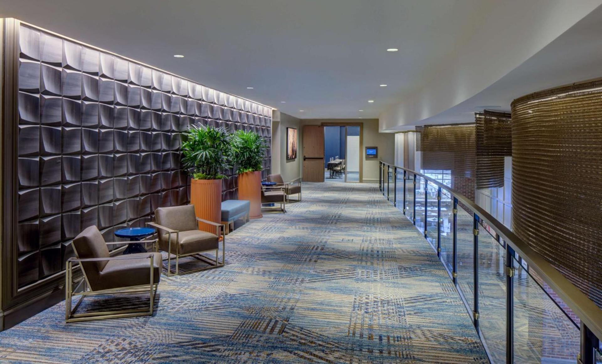 Embassy Suites By Hilton Virginia Beach Oceanfront Resort photo 12
